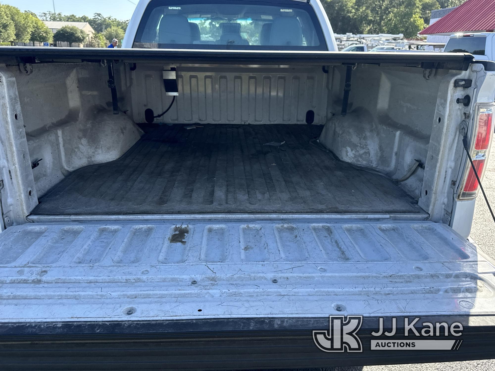 (Ocala, FL) 2014 Ford F150 4x4 Extended-Cab Pickup Truck Duke Unit) (Runs & Moves