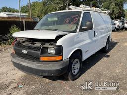 (Tampa, FL) 2005 Chevrolet Express G2500 Cargo Van Runs & Moves) (Jump To Start