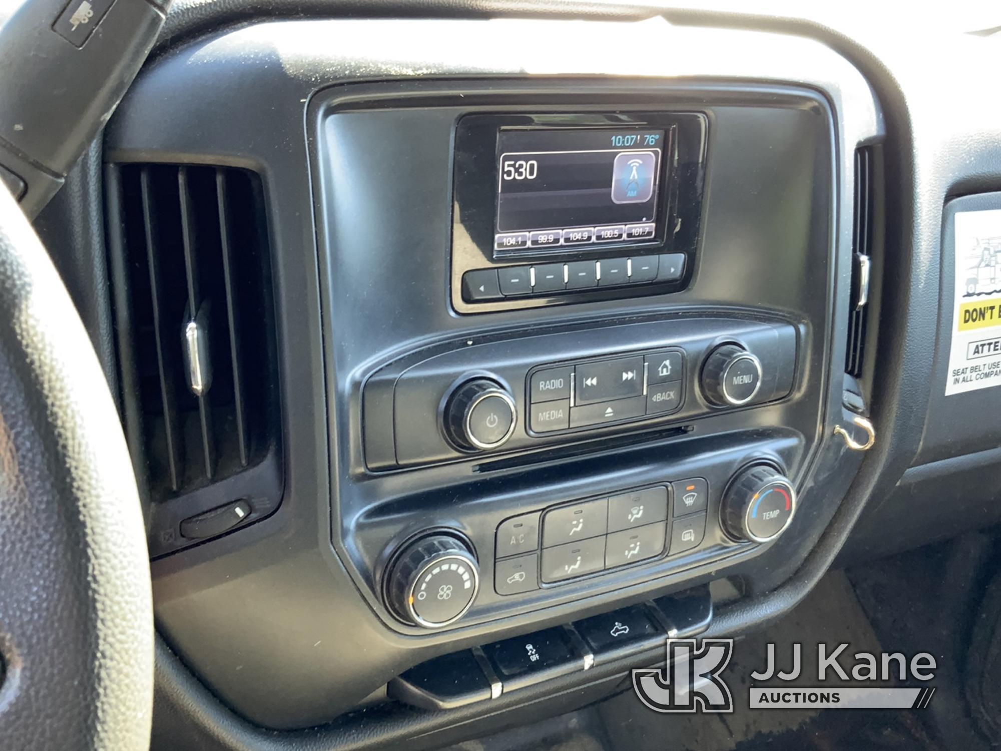 (Shelby, NC) 2015 Chevrolet Silverado 1500 4x4 Extended-Cab Pickup Truck Runs, Moves, Check Engine L