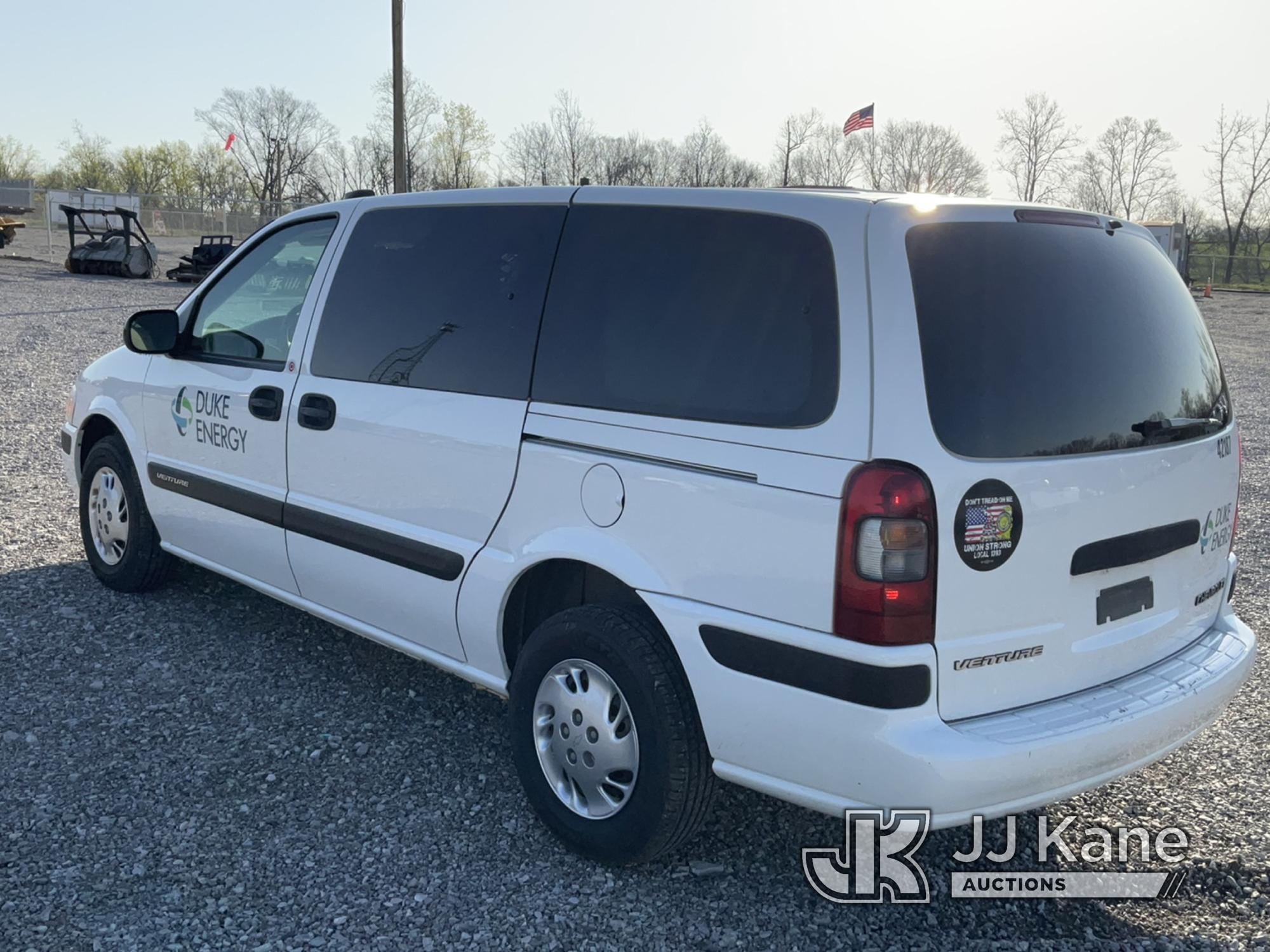 (Verona, KY) 2005 Chevrolet Venture Mini Cargo Van Runs & Moves) (Duke Unit