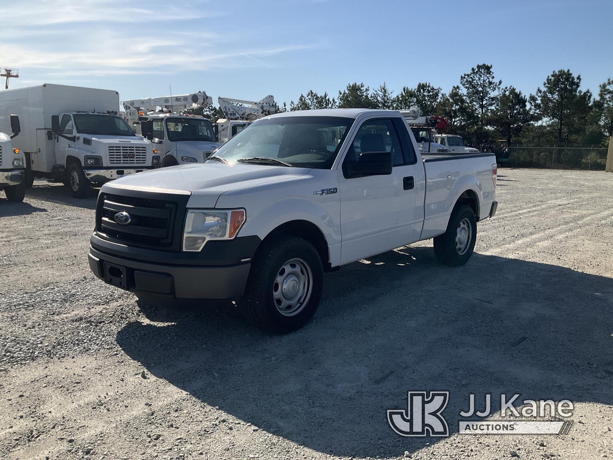 (Villa Rica, GA) 2014 Ford F150 Pickup Truck Runs & Moves) (Body Damage