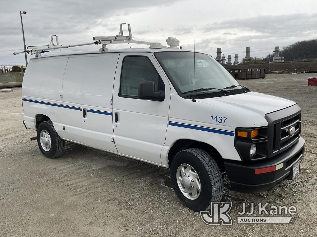 (Verona, KY) 2014 Ford E250 Cargo Van Runs & Moves) (Engine Noise, Body Damage