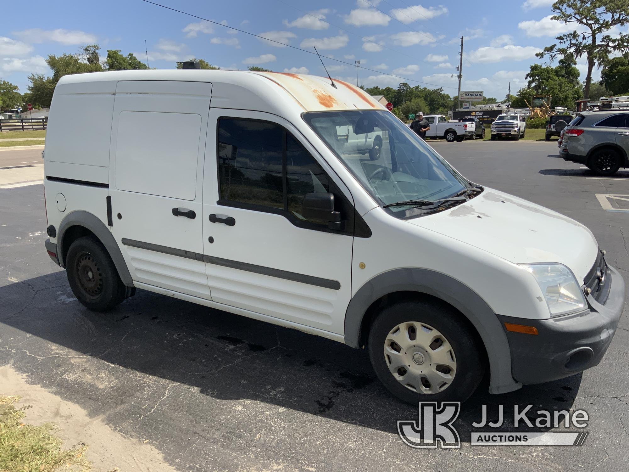 (Ocala, FL) 2013 Ford Transit Connect Mini Cargo Van Duke Unit) (Runs & Moves) (Jump To Start, Rust/