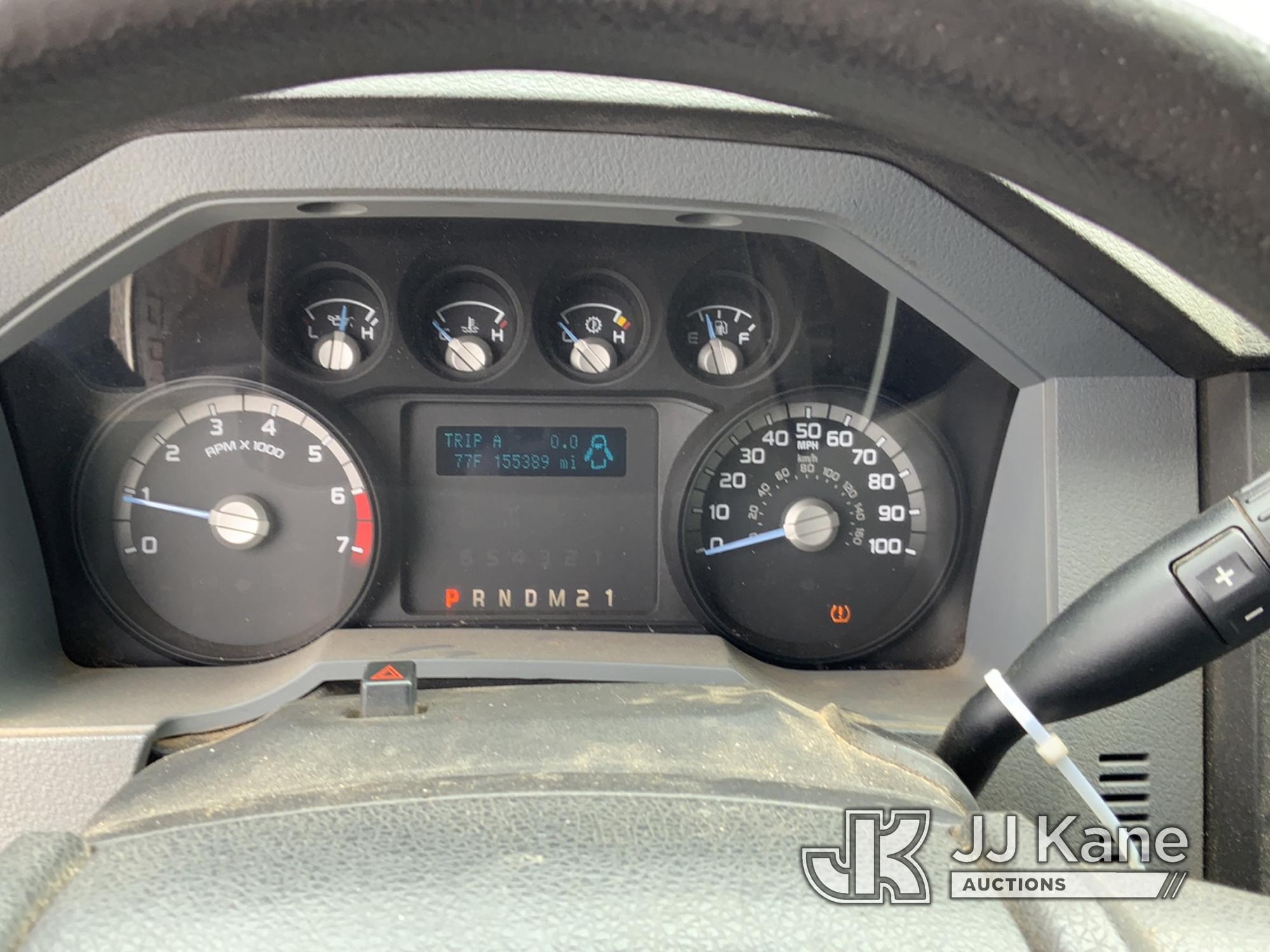 (Shelby, NC) 2016 Ford F250 4x4 Crew-Cab Pickup Truck Jump to Start, Runs, Moves) (Tire Pressure Lig