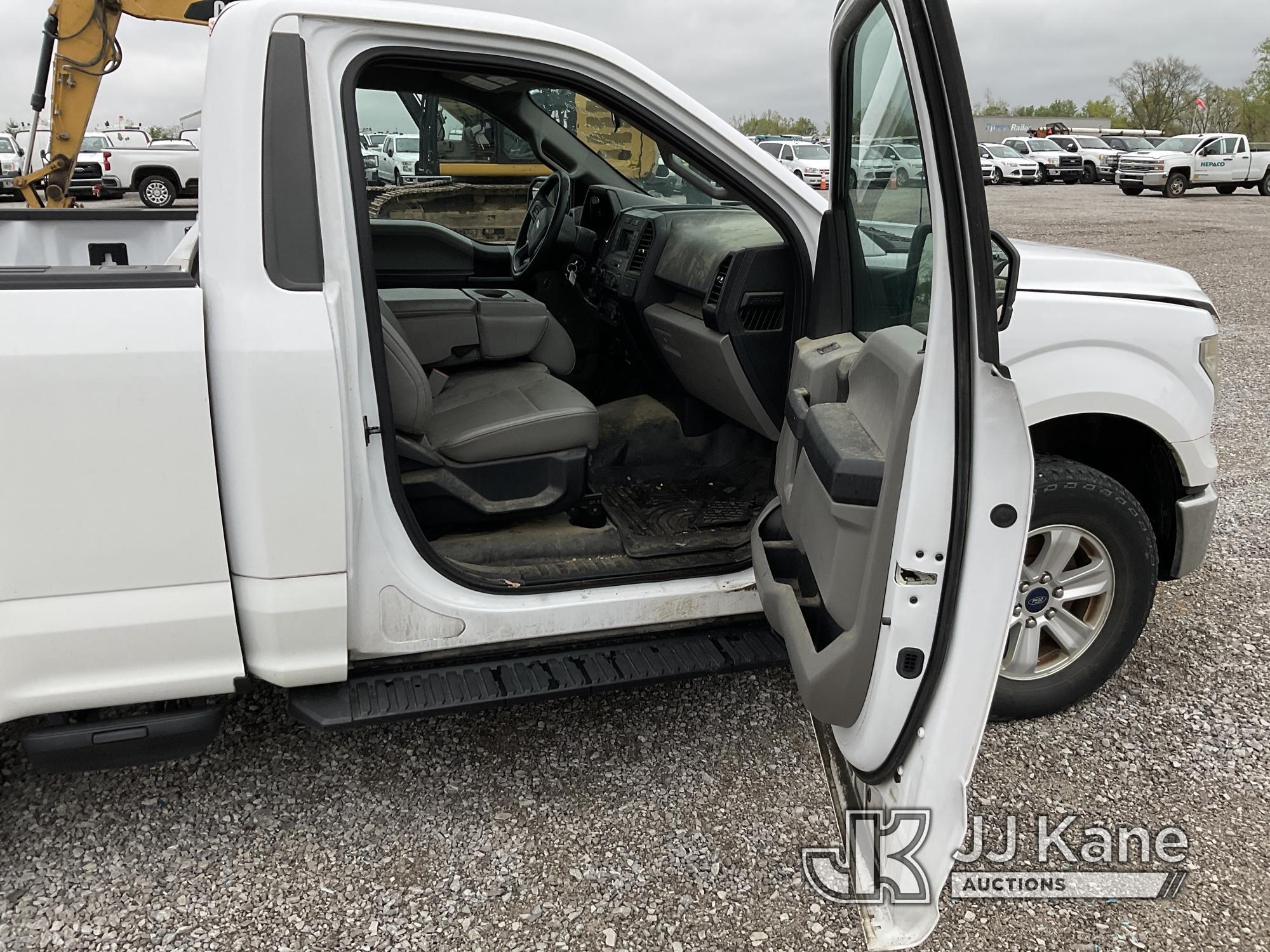 (Verona, KY) 2016 Ford F150 4x4 Pickup Truck Runs & Moves) (Electrical Issue, Shuts Down Intermitten