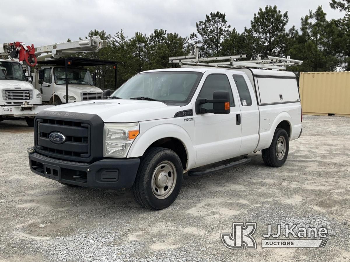 (Villa Rica, GA) 2015 Ford F350 Extended-Cab Pickup Truck, (GA Power Unit) Runs & Moves