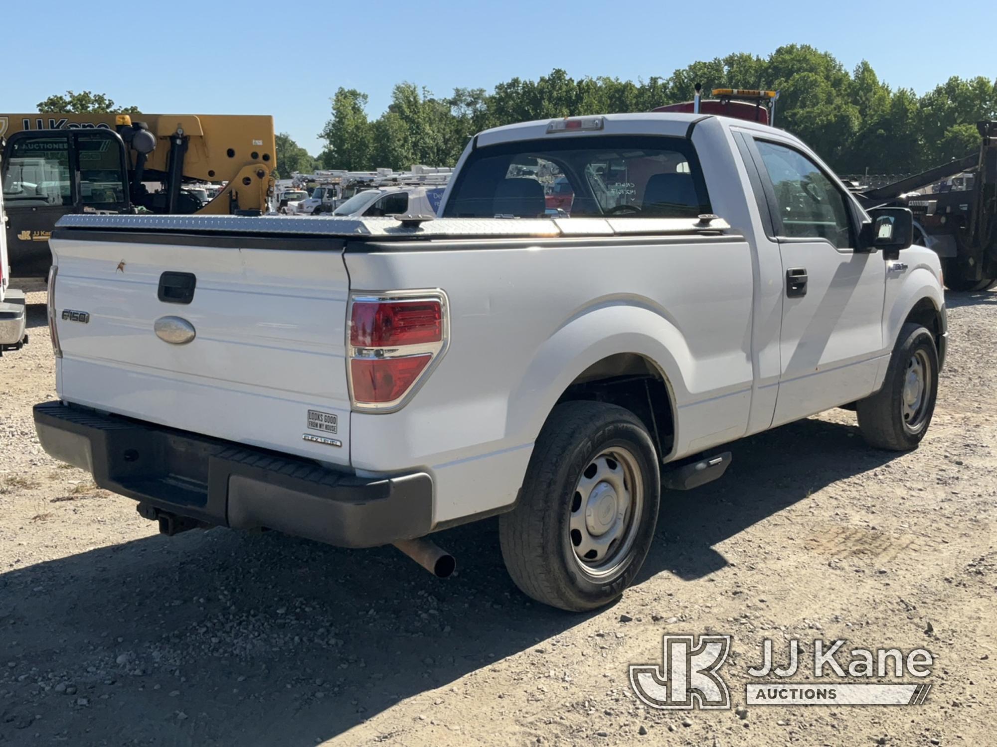 (Charlotte, NC) 2011 Ford F150 Pickup Truck Runs & Moves) (Body Damage