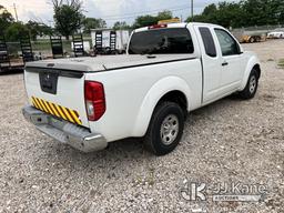 (Charlotte, NC) 2014 Nissan Frontier Extended-Cab Pickup Truck Runs & Moves) (Jump To Start, Tractio