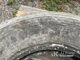 (Bowling Green, FL) Used Michelin Tire - 11R22.5 (Used Tire) NOTE: This unit is being sold AS IS/WHE