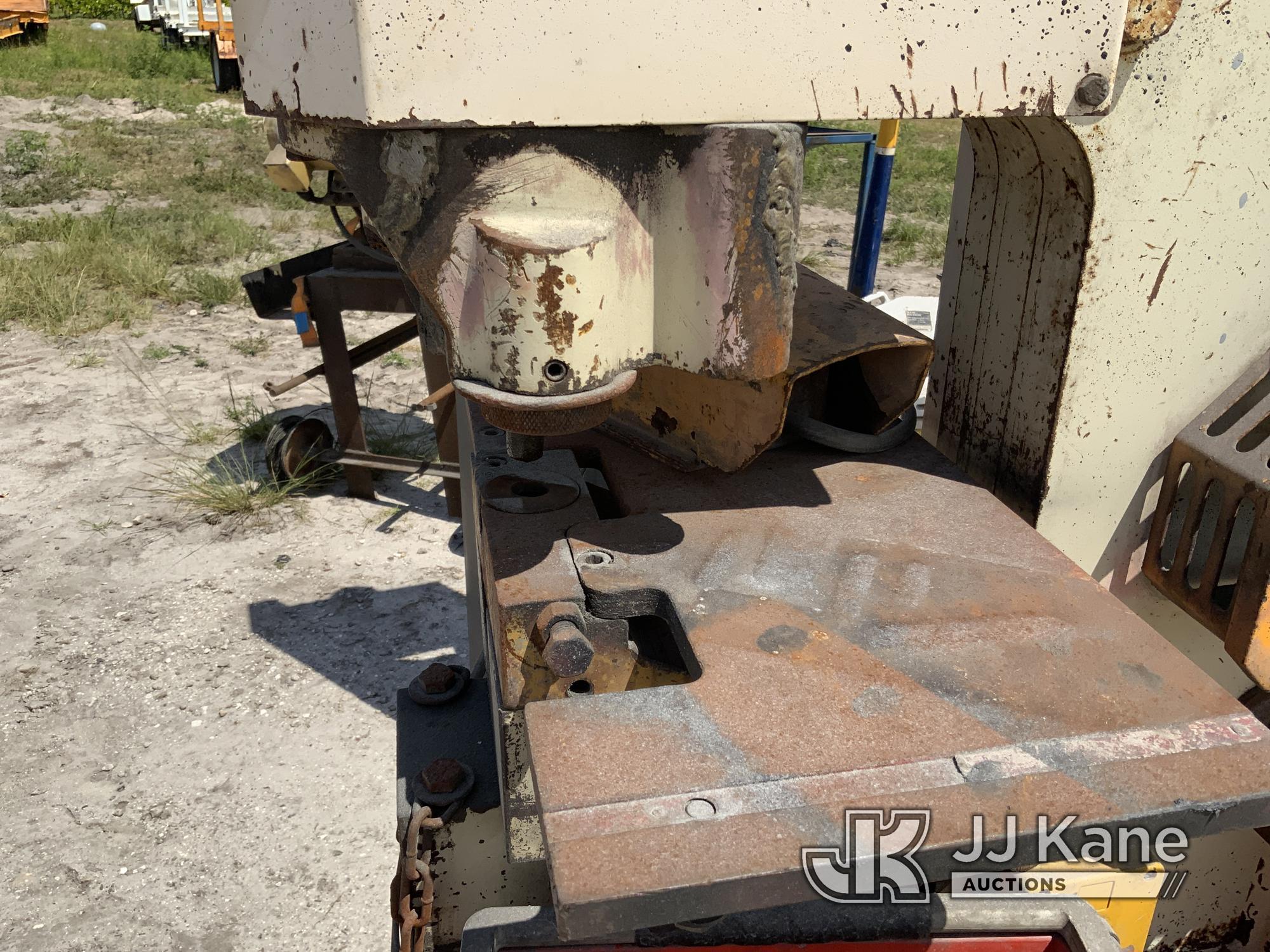 (Westlake, FL) Geka Hydracrop HYD-50 Punch Shear (Condition Unknown) NOTE: This unit is being sold A