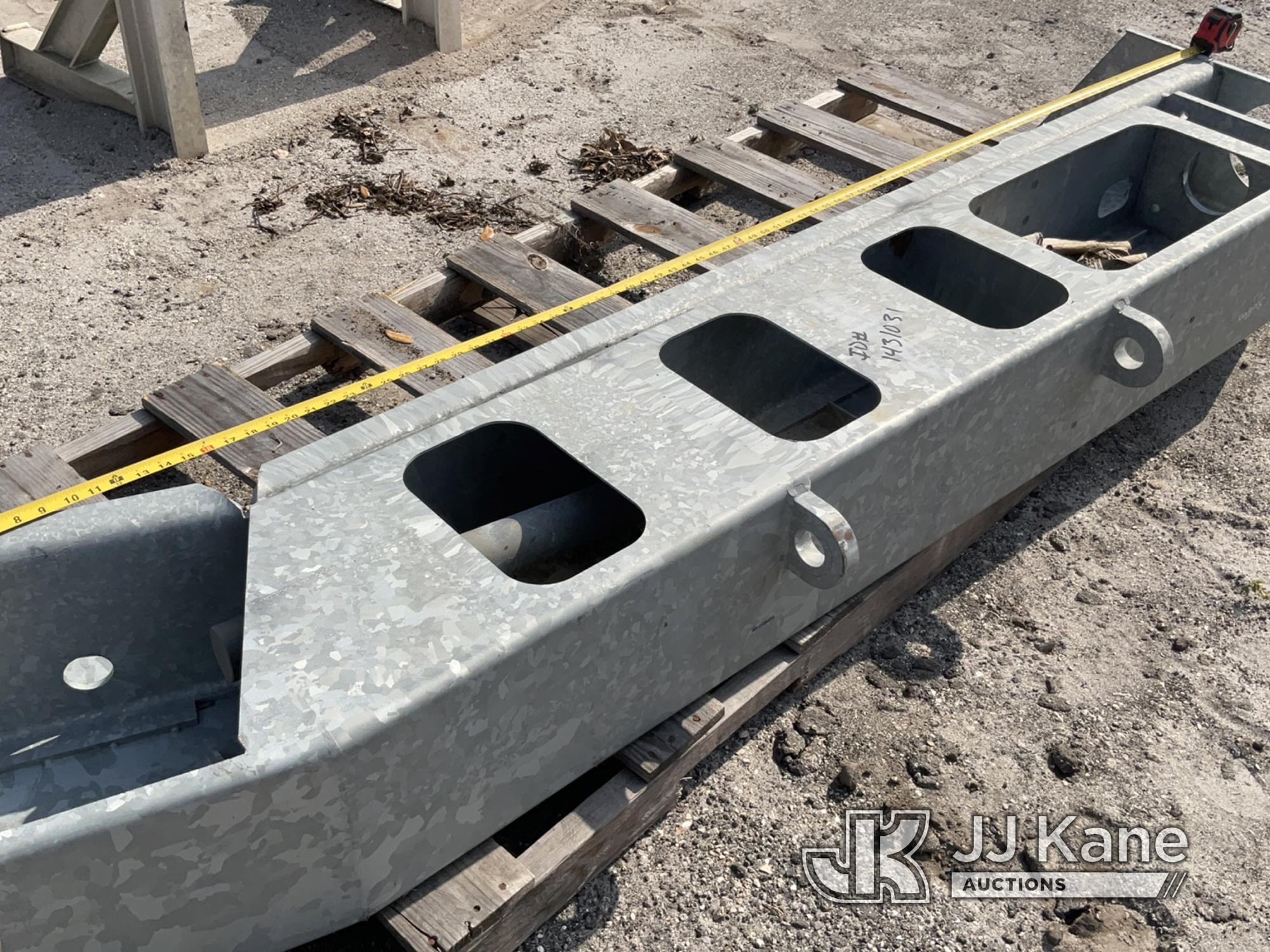 (Bowling Green, FL) Galvanized Front Bumpers (Like New) NOTE: This unit is being sold AS IS/WHERE IS