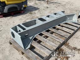 (Bowling Green, FL) Galvanized Front Bumpers (Like New) NOTE: This unit is being sold AS IS/WHERE IS