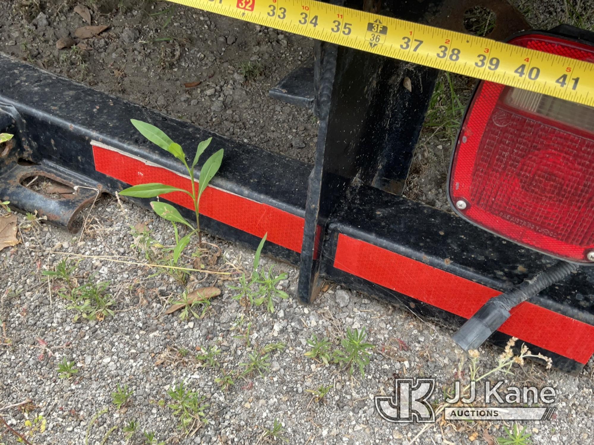 (Bowling Green, FL) Flatbed 12ft 3in x 8ft