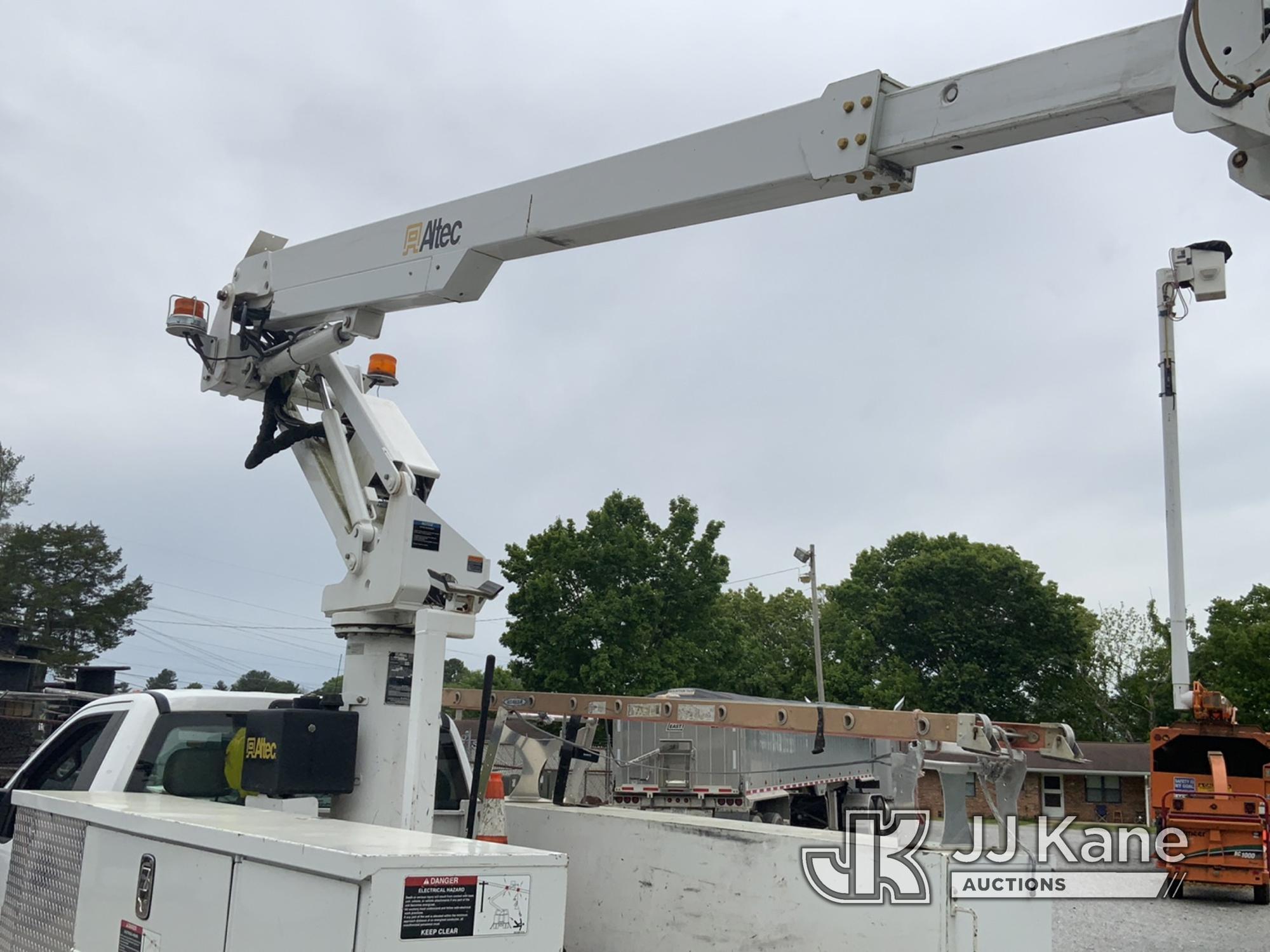 (New Tazewell, TN) Altec AT235, Non-Insulated Bucket Truck mounted behind cab on 2019 Ford F450 Serv