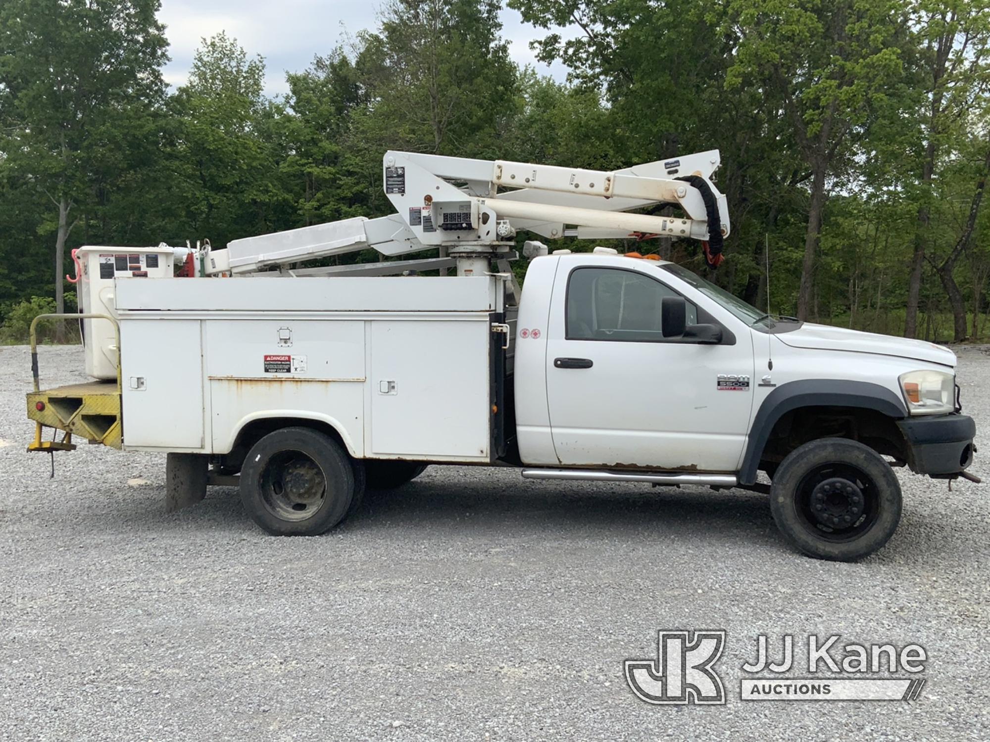 (New Tazewell, TN) Altec AT37G, Articulating & Telescopic Bucket Truck mounted behind cab on 2010 Do