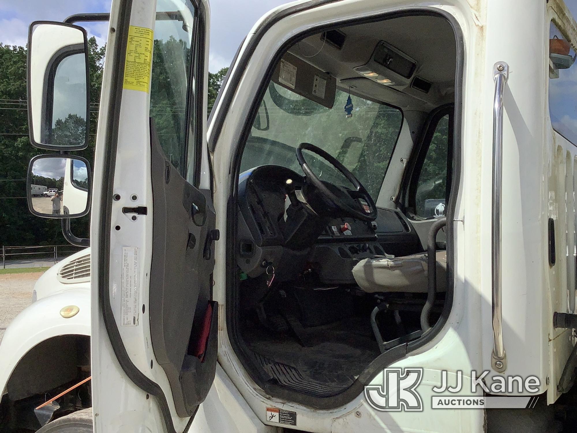 (Douglasville, GA) Altec DC47-BR, Digger Derrick rear mounted on 2016 Freightliner M2 106 4x4 Utilit