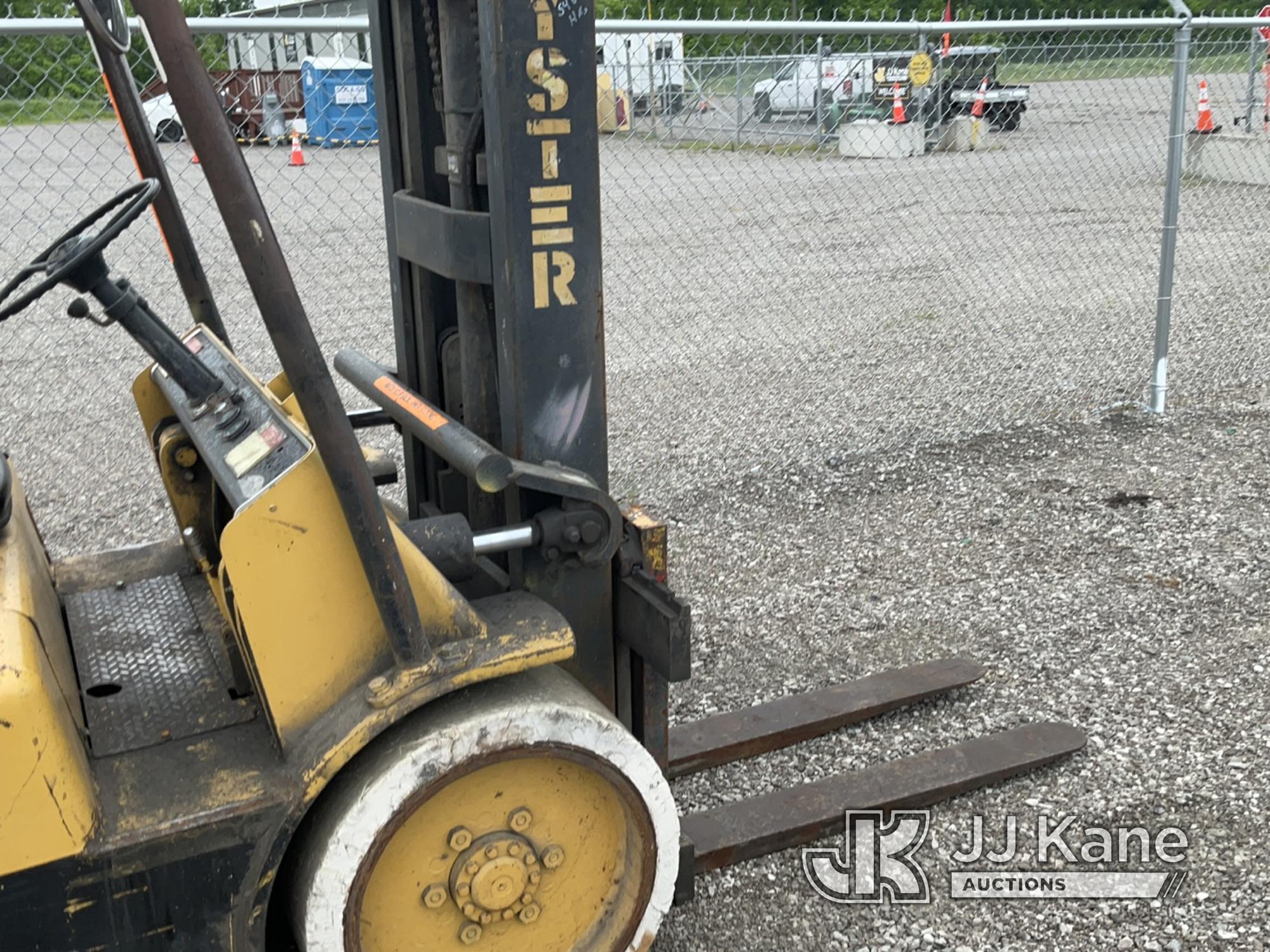 (Verona, KY) Hyster S150A Solid Tired Forklift Runs & Operates) (Tank Not Included) (BUYER MUST LOAD