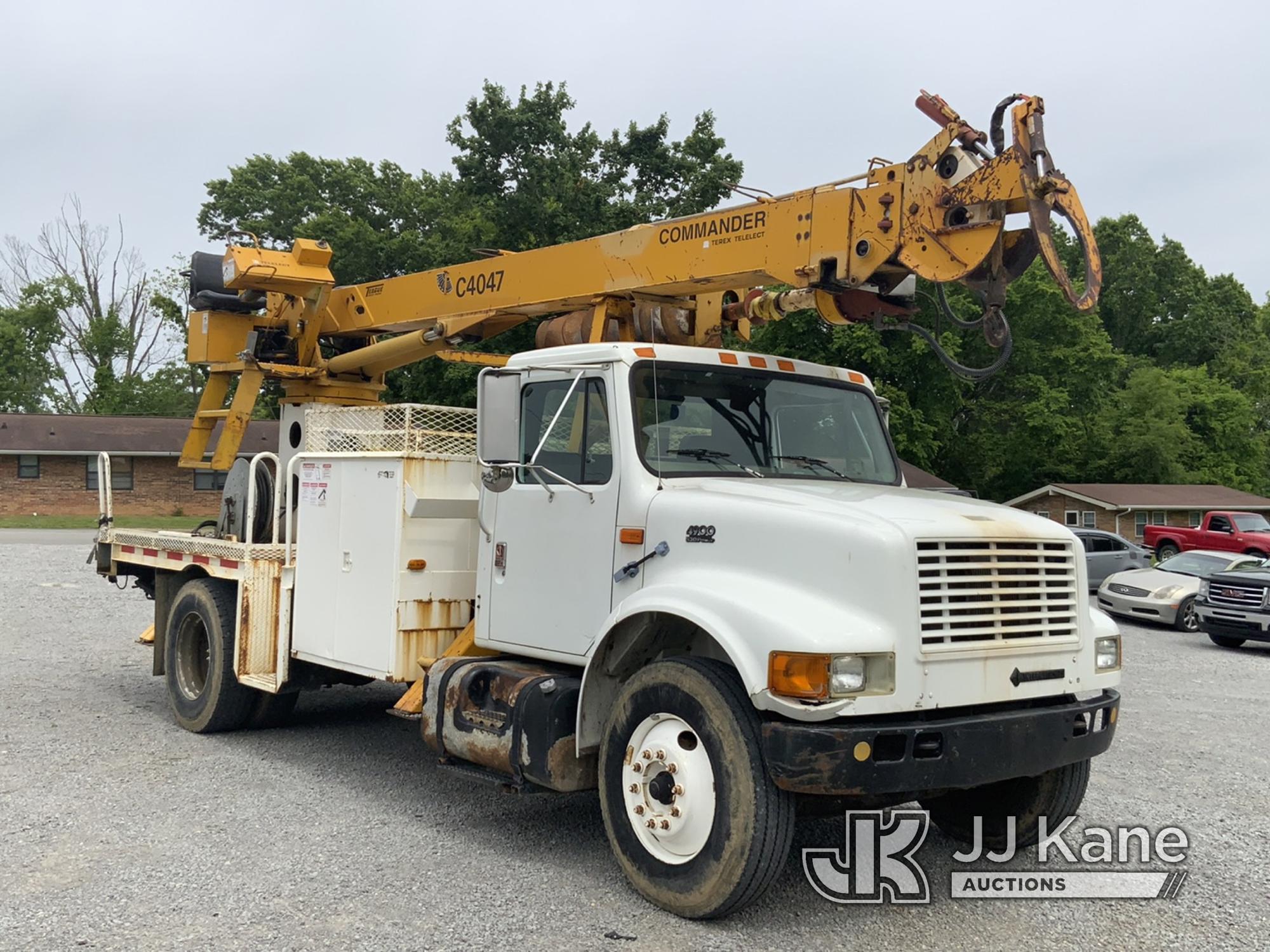 (New Tazewell, TN) Terex/Telelect Commander 4047, Digger Derrick rear mounted on 2000 International