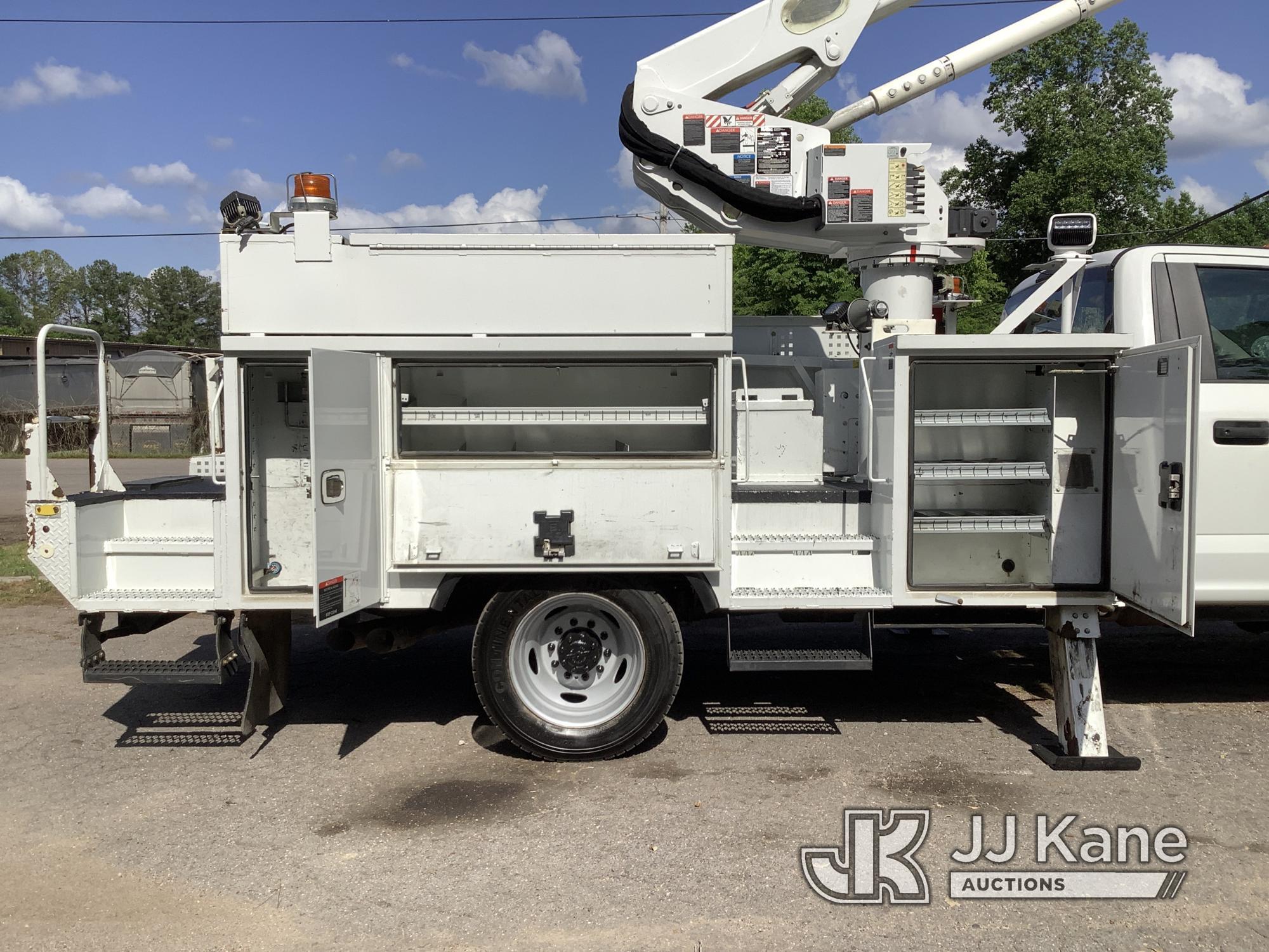 (Graysville, AL) Altec AT41M, Articulating & Telescopic Material Handling Bucket Truck mounted behin