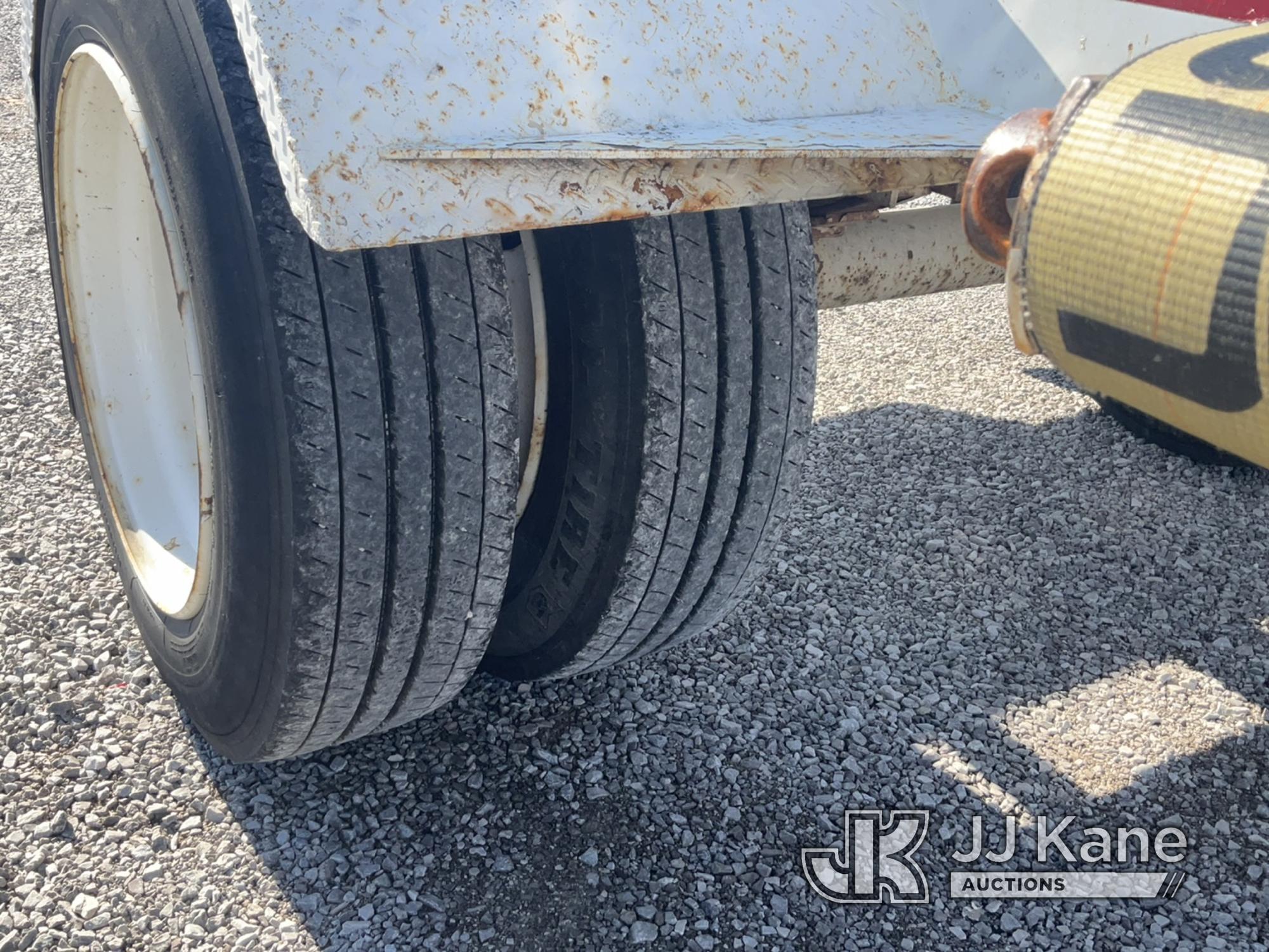 (Verona, KY) 2019 Butler BPHD-1500 Extendable Pole Trailer Rust Damage