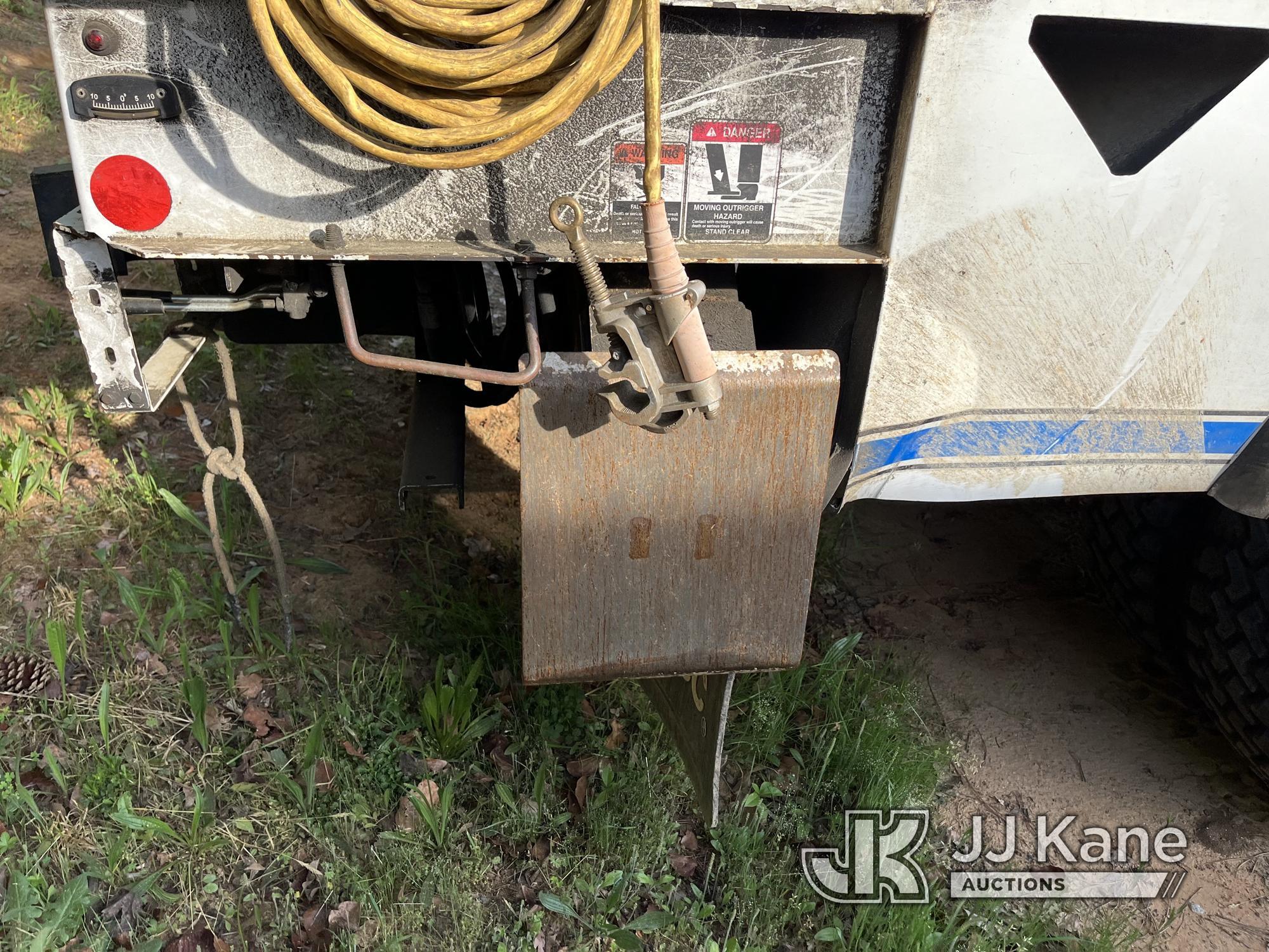 (Chester, VA) Altec DM47B-TR, Digger Derrick rear mounted on 2020 International HV507 4x4 Utility Tr