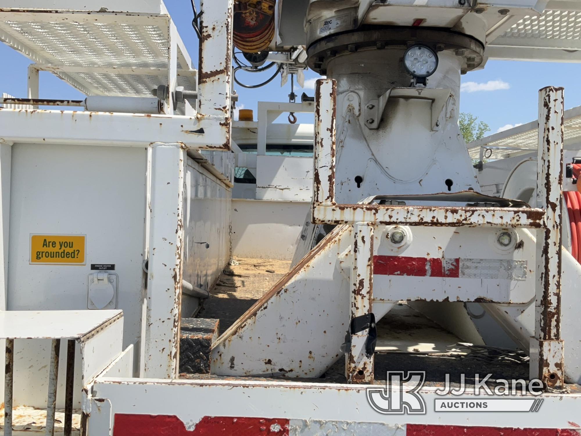 (Verona, KY) Altec DM47TR, Digger Derrick rear mounted on 2010 Freightliner M2 106 Utility Truck Run