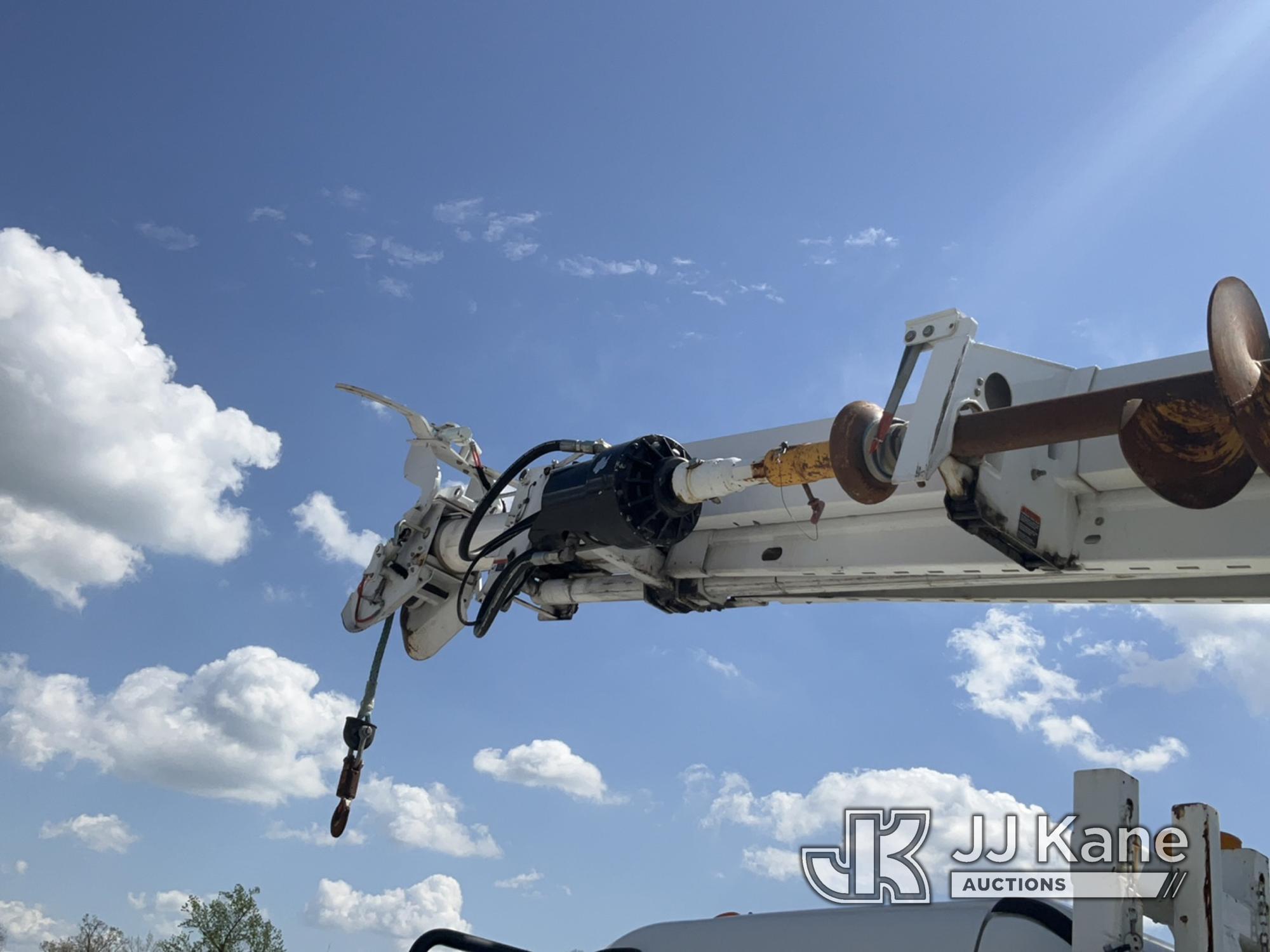 (Verona, KY) Altec DM47TR, Digger Derrick rear mounted on 2010 Freightliner M2 106 Utility Truck Run