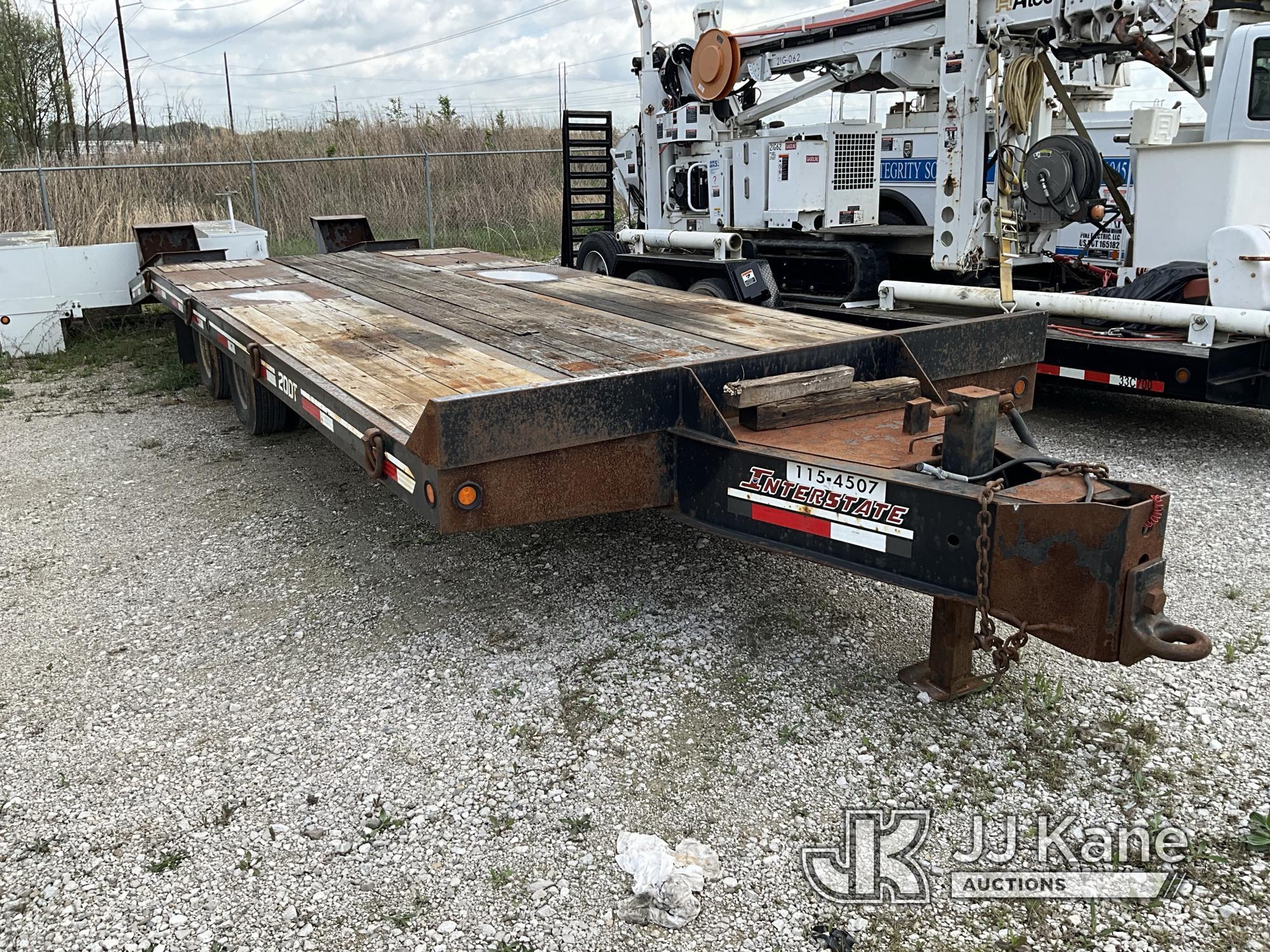 (Elizabethtown, KY) 2014 Interstate 20DT T/A Tagalong Equipment Trailer Seller Note: Boards Need Rep