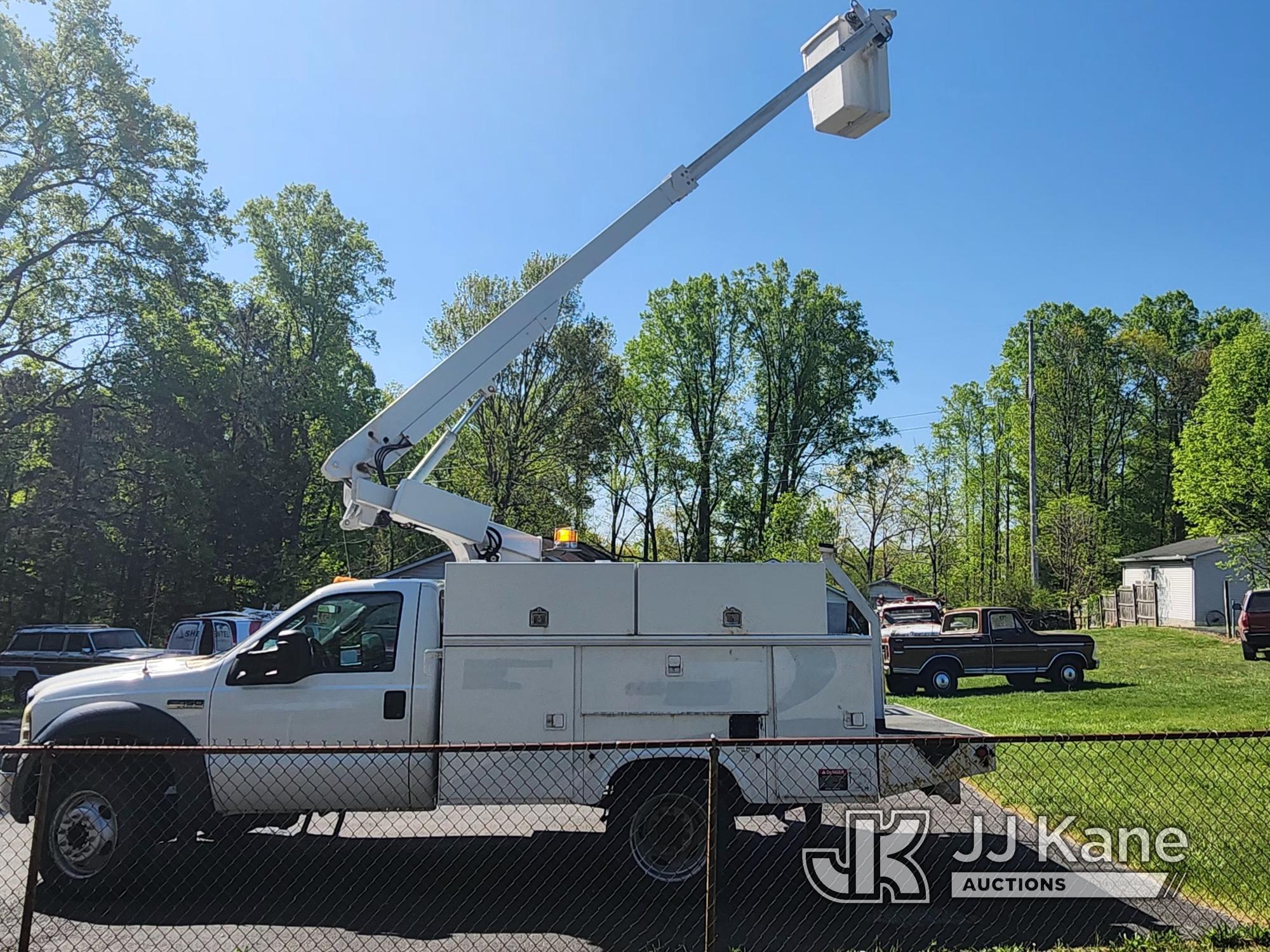 (Beckwith, WV) Altec AT200A, Telescopic Non-Insulated Bucket Truck mounted behind cab on 2006 Ford F