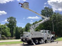 (Graysville, AL) Altec AM855-MH, Over-Center Material Handling Bucket rear mounted on 2015 Freightli