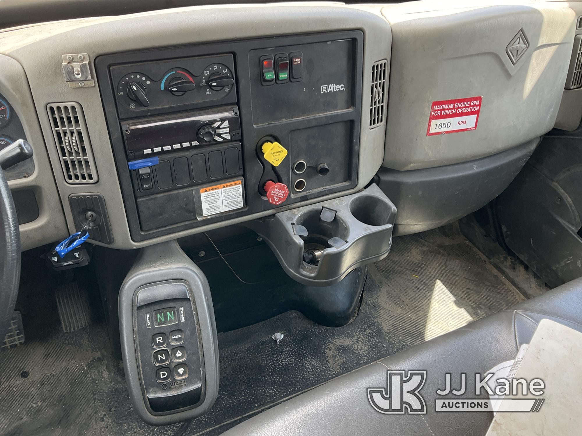 (Westlake, FL) Altec DM47B-TR, Digger Derrick rear mounted on 2017 International 4300 Utility Truck