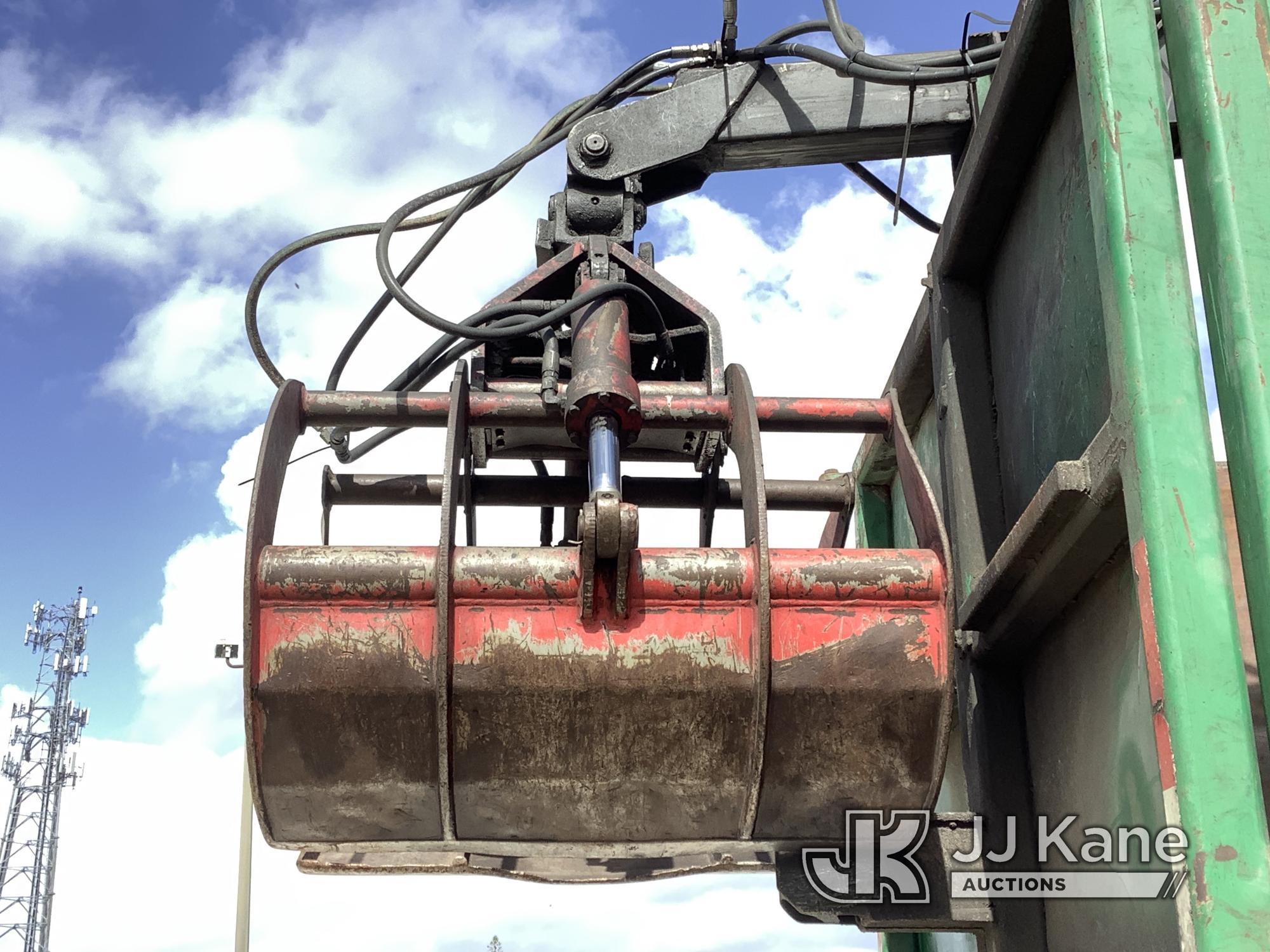 (Westlake, FL) Prentice 2124 BC, Telescopic Grappleboom/Log Loader Crane mounted behind cab on 2008