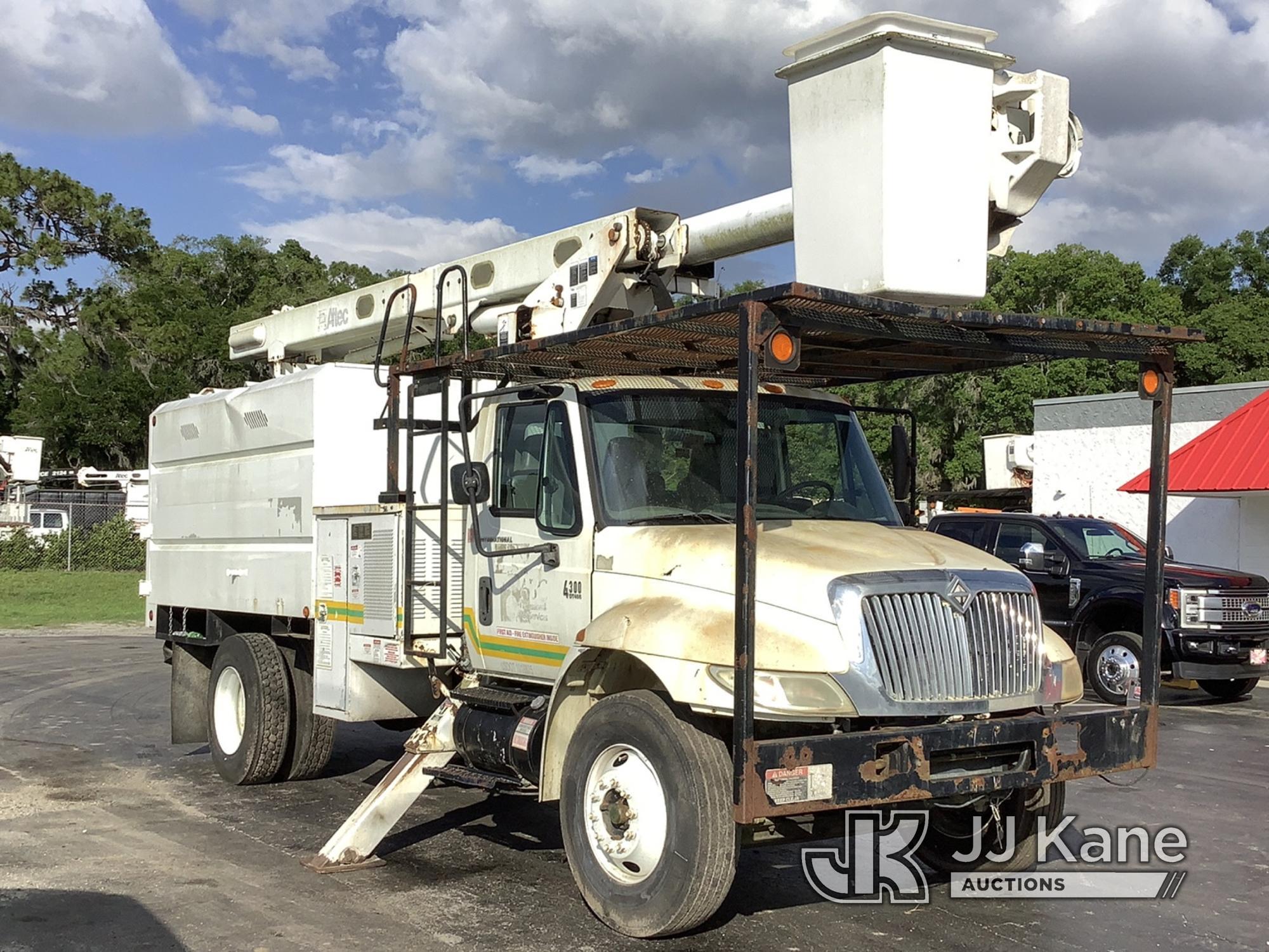 (Ocala, FL) Altec LRV56, Over-Center Bucket Truck mounted behind cab on 2007 International 4300 Chip