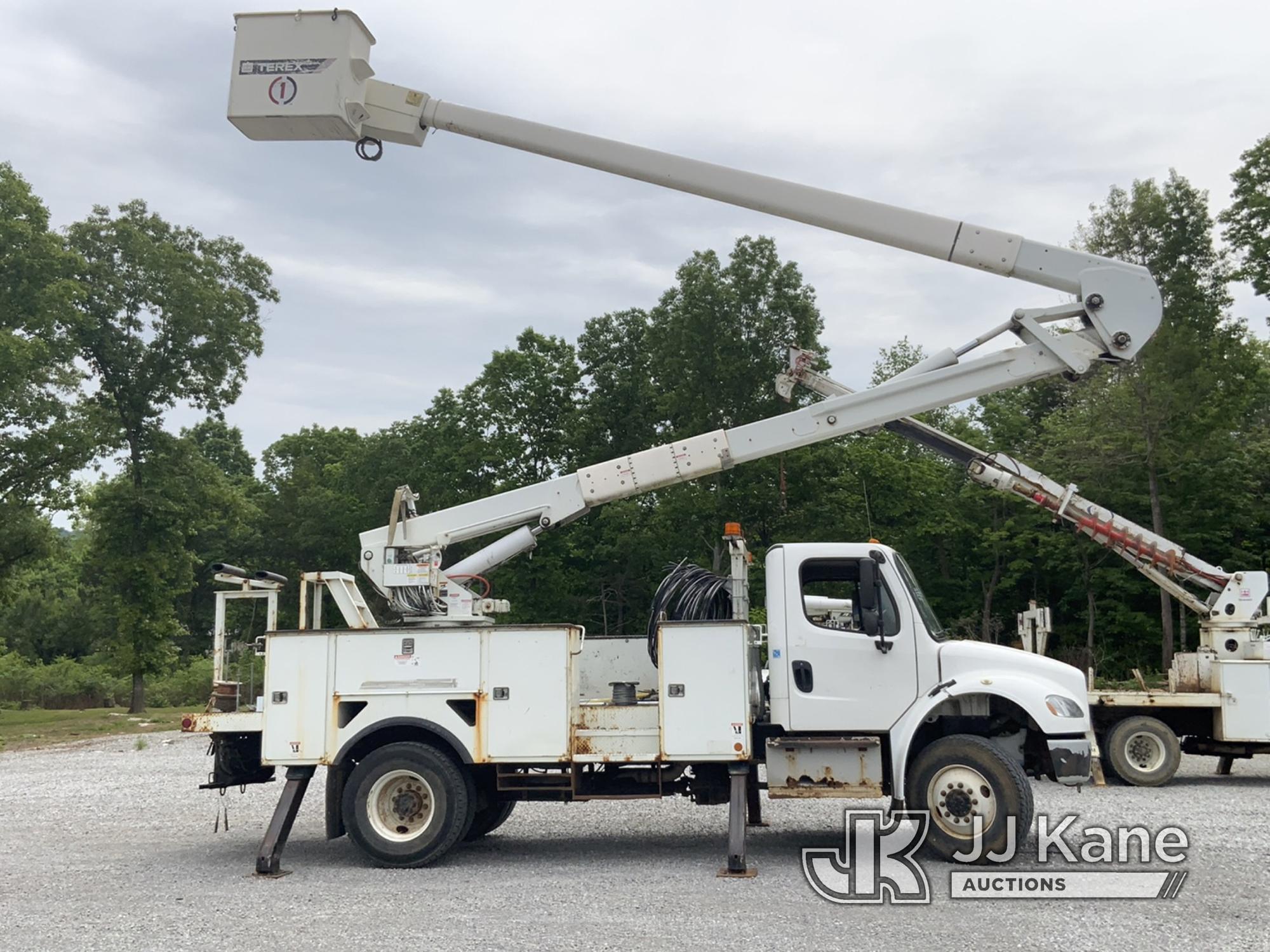 (New Tazewell, TN) HiRanger 5TC-55, Material Handling Bucket Truck rear mounted on 2016 Freightliner