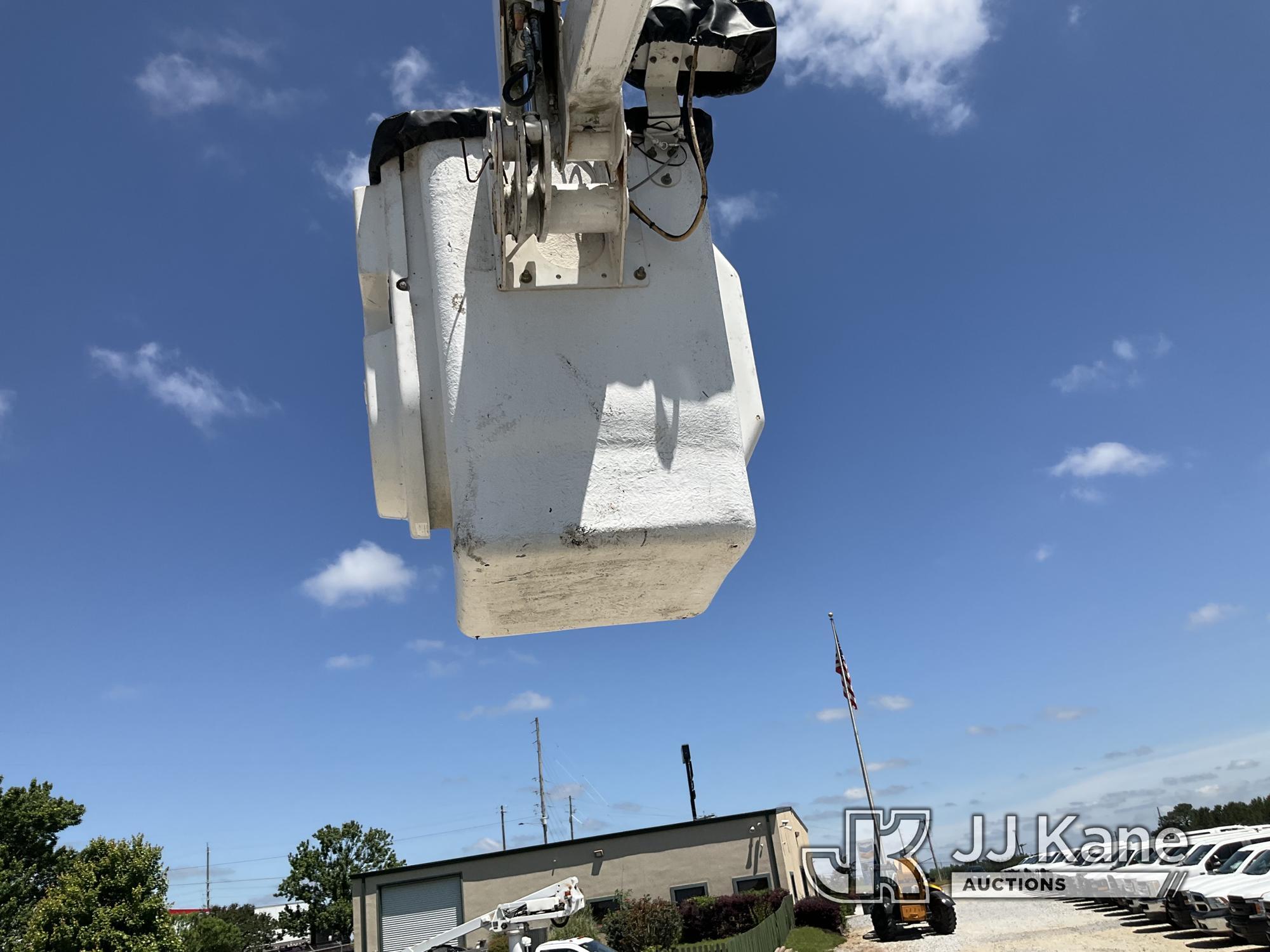 (Villa Rica, GA) Altec AT200-A, Telescopic Non-Insulated Bucket Truck mounted behind cab on 2016 For