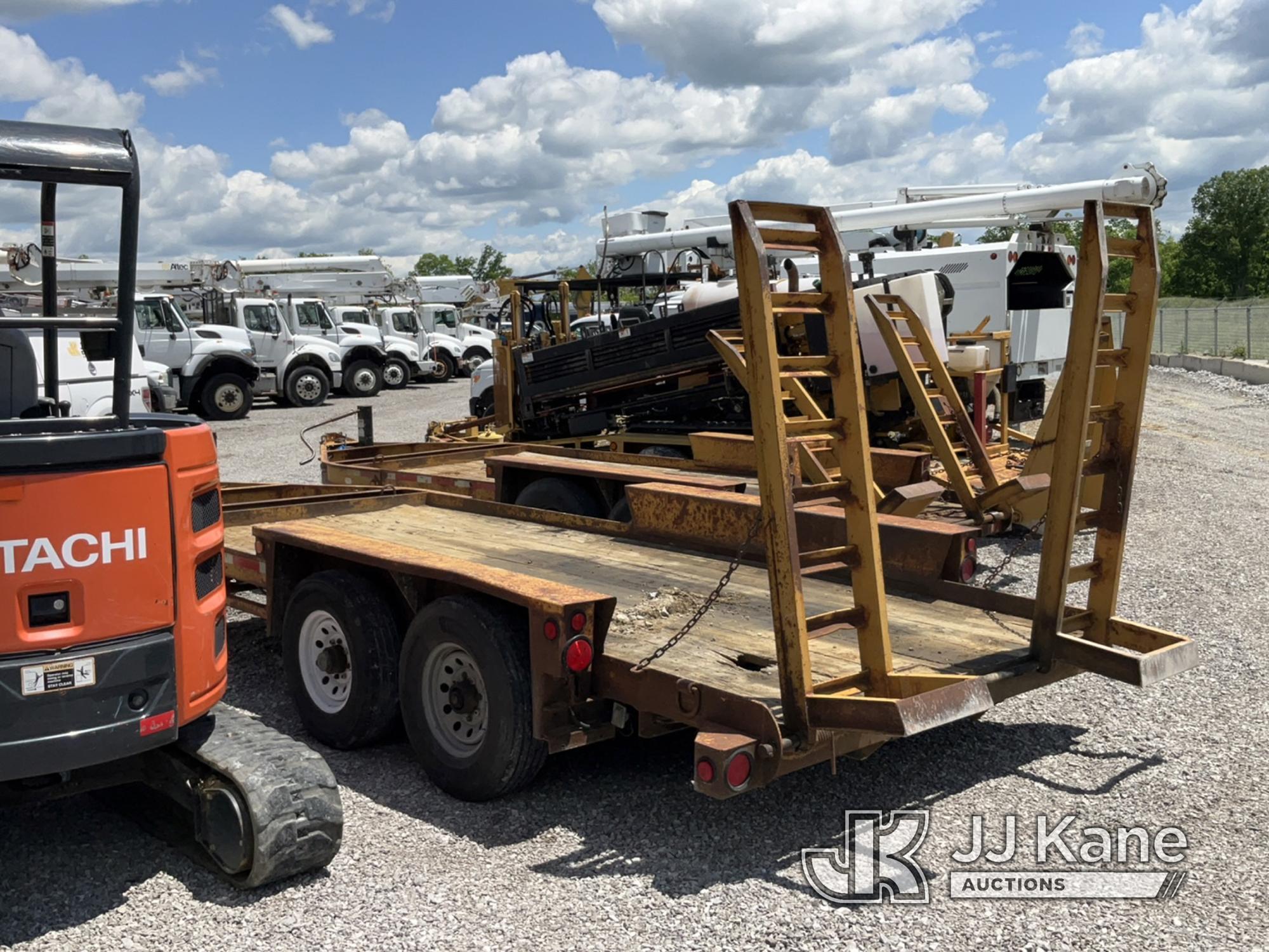 (Verona, KY) 2012 Belshe Industries WB14-2EP T/A Tagalong Equipment Trailer No Title) (Damaged Decki