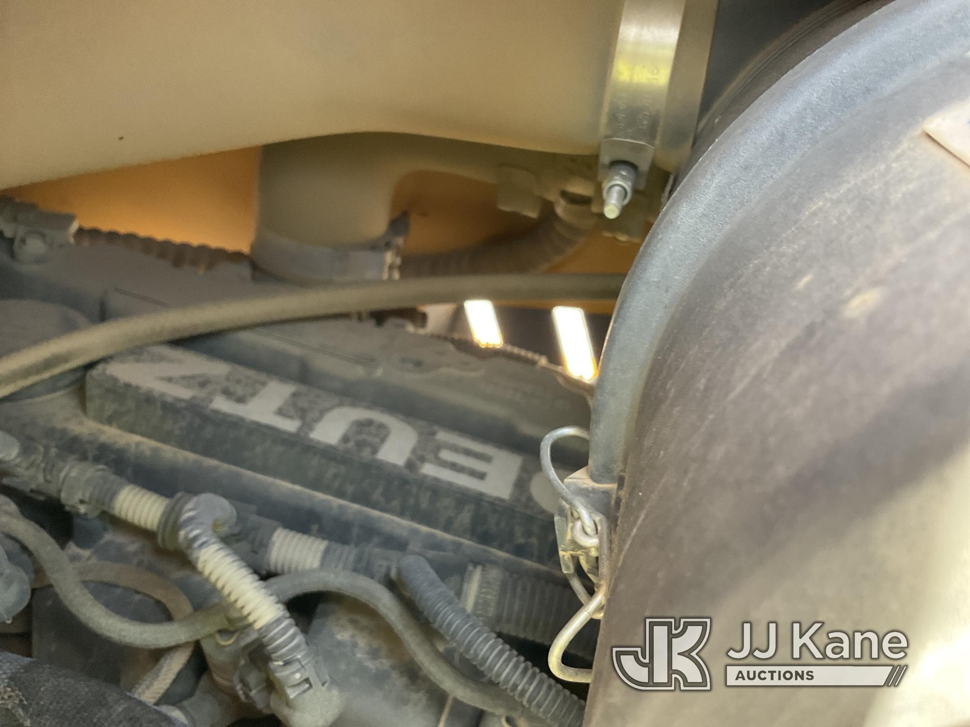 (Verona, KY) 2016 Vermeer RTX450 Crawler Trencher Runs & Operates
