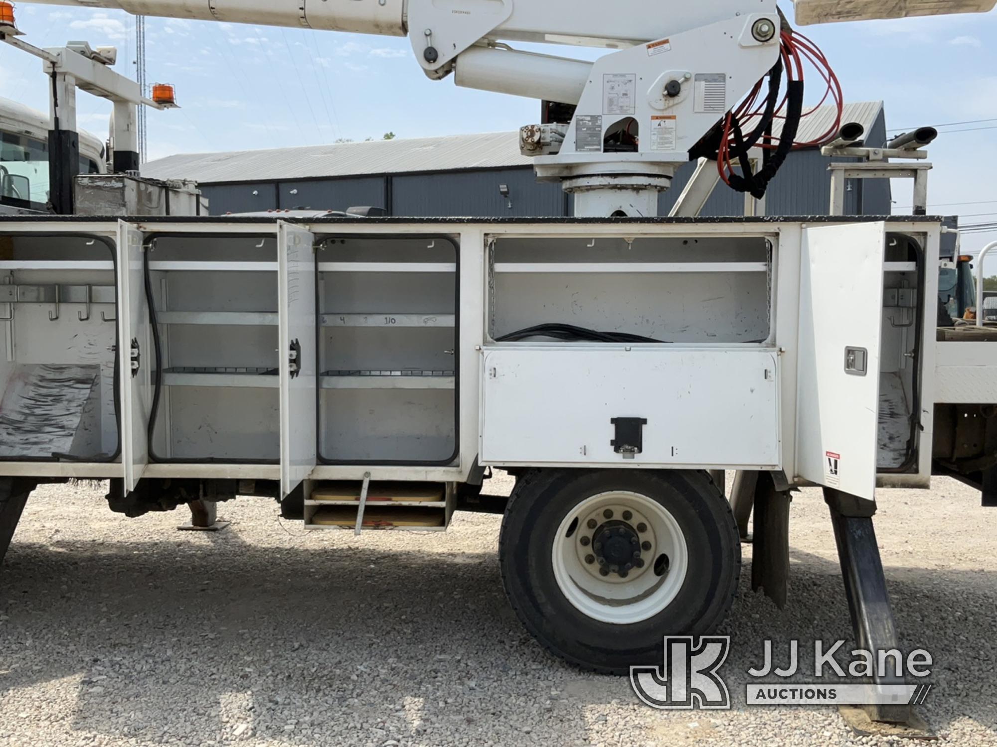 (Charlotte, NC) HiRanger TC55-MH, Material Handling Bucket Truck rear mounted on 2019 Freightliner M