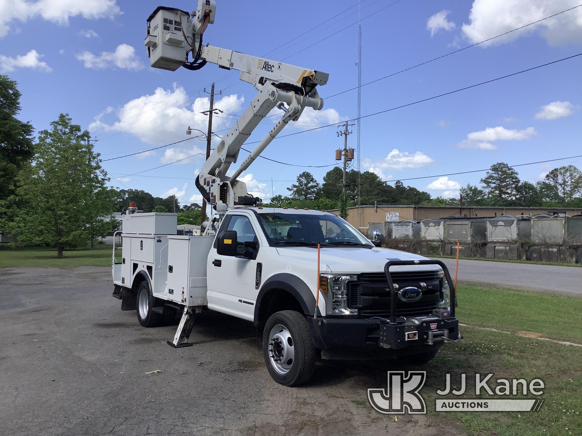 (Graysville, AL) Altec AT41M, Articulating & Telescopic Material Handling Bucket Truck mounted behin