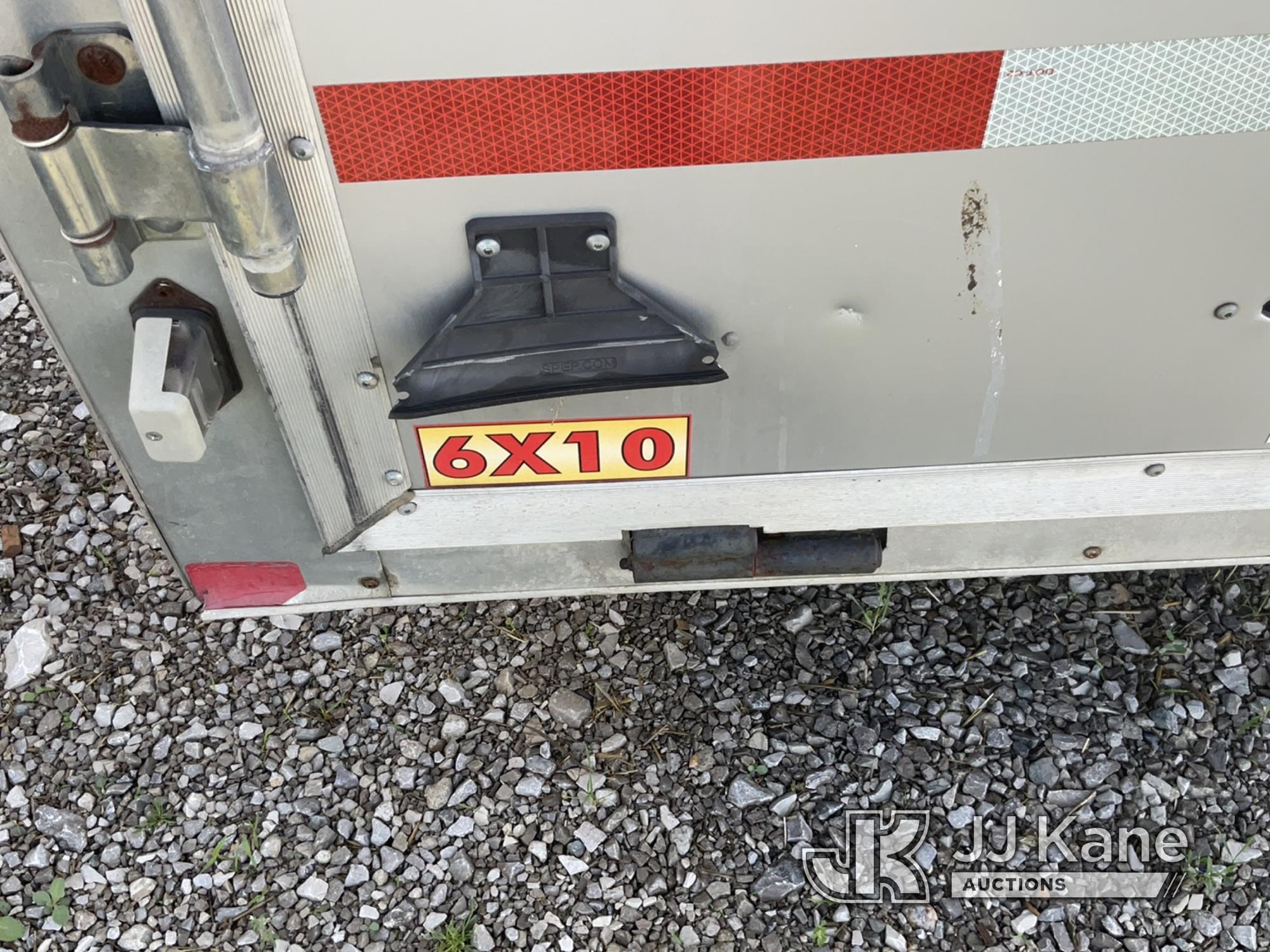 (Verona, KY) 2010 Carry On Enclosed Cargo Trailer Body Damage