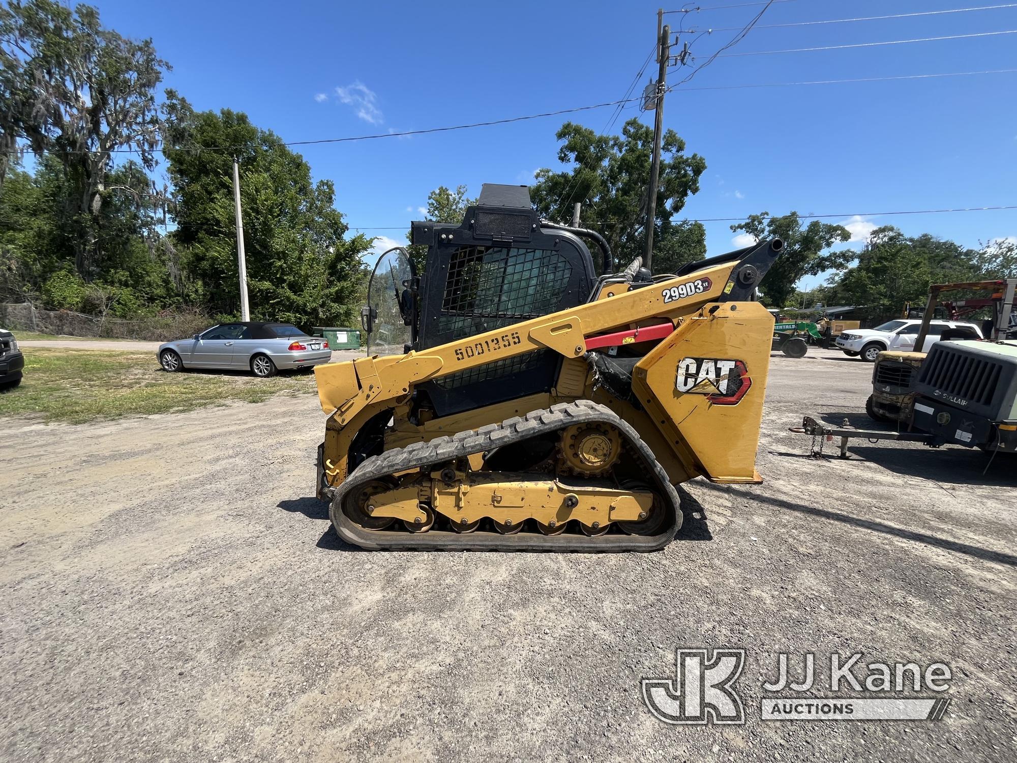 (Tampa, FL) 2020 Caterpillar 299D3XE Skid Steer Loader Runs, Moves)( Body Damage, Hydraulic Leak