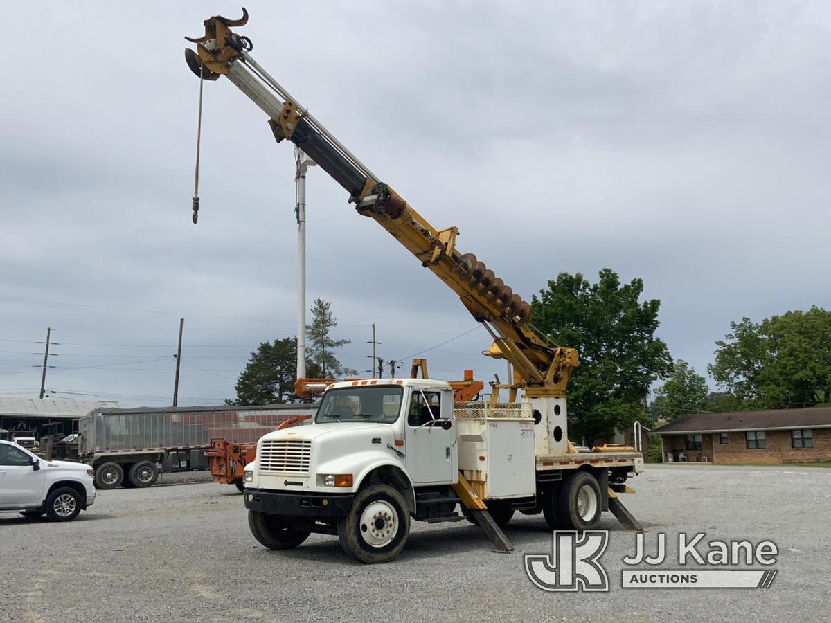 (New Tazewell, TN) Terex/Telelect Commander 4047, Digger Derrick rear mounted on 2000 International