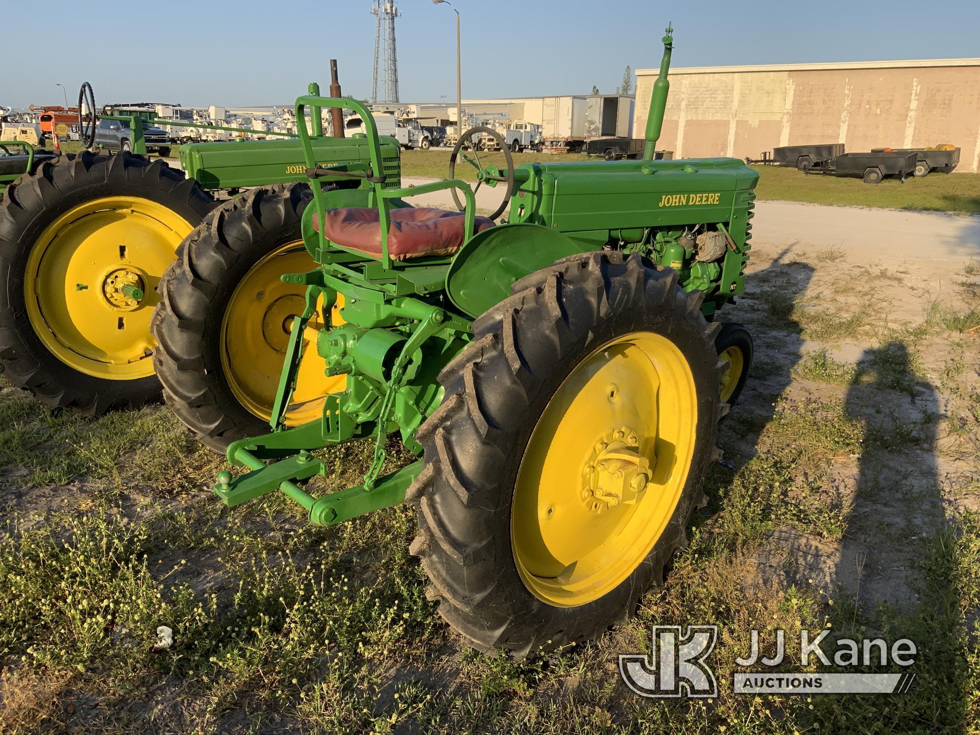 (Westlake, FL) 1949 John Deere Model MT Utility Tractor Not Running, Condition Unknown)( (Seller Sta