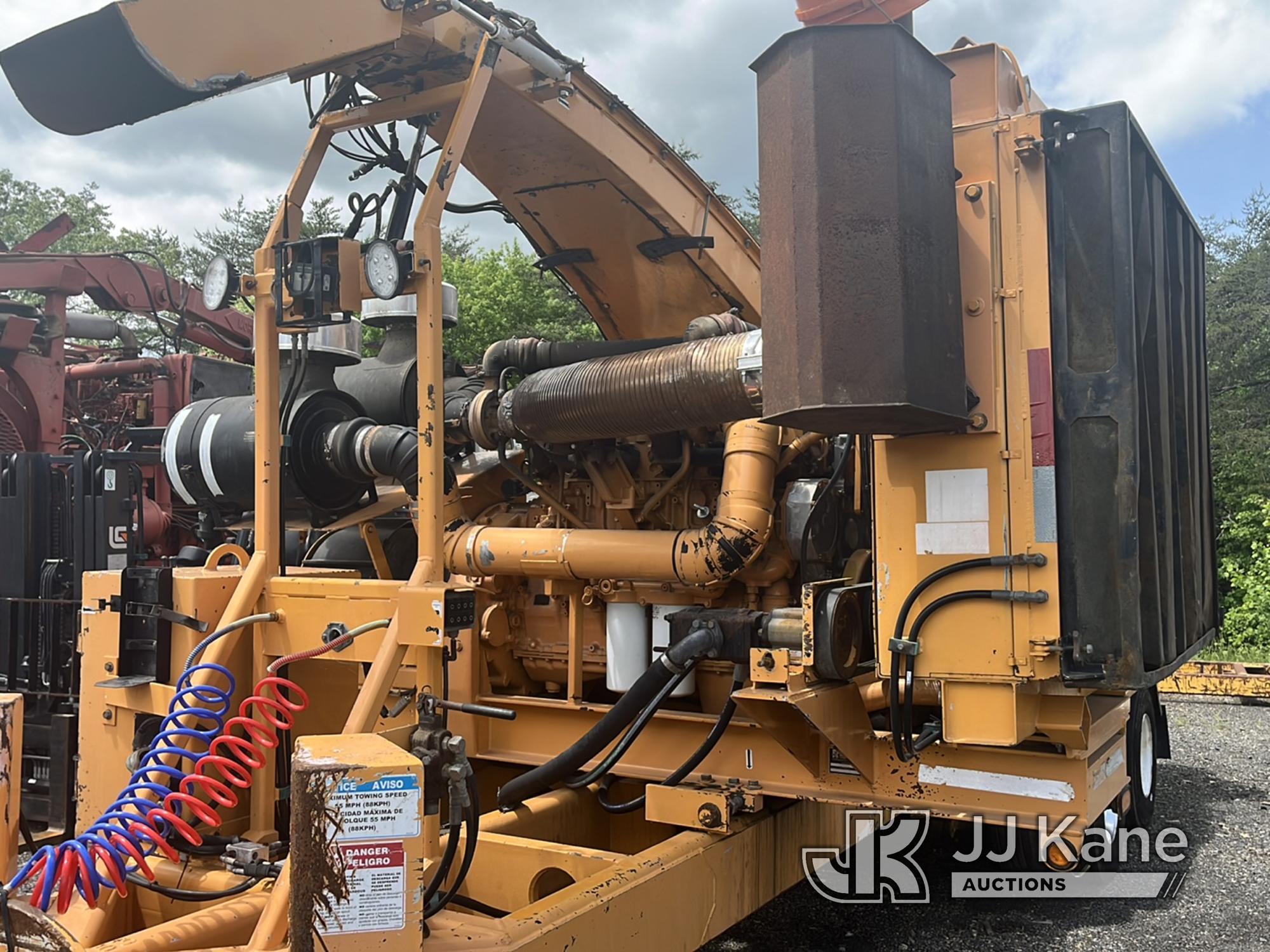 (Rocky Mount, VA) 2017 Bandit Industries 2590 Whole Tree Drum Chipper, trailer mtd Runs & Operates