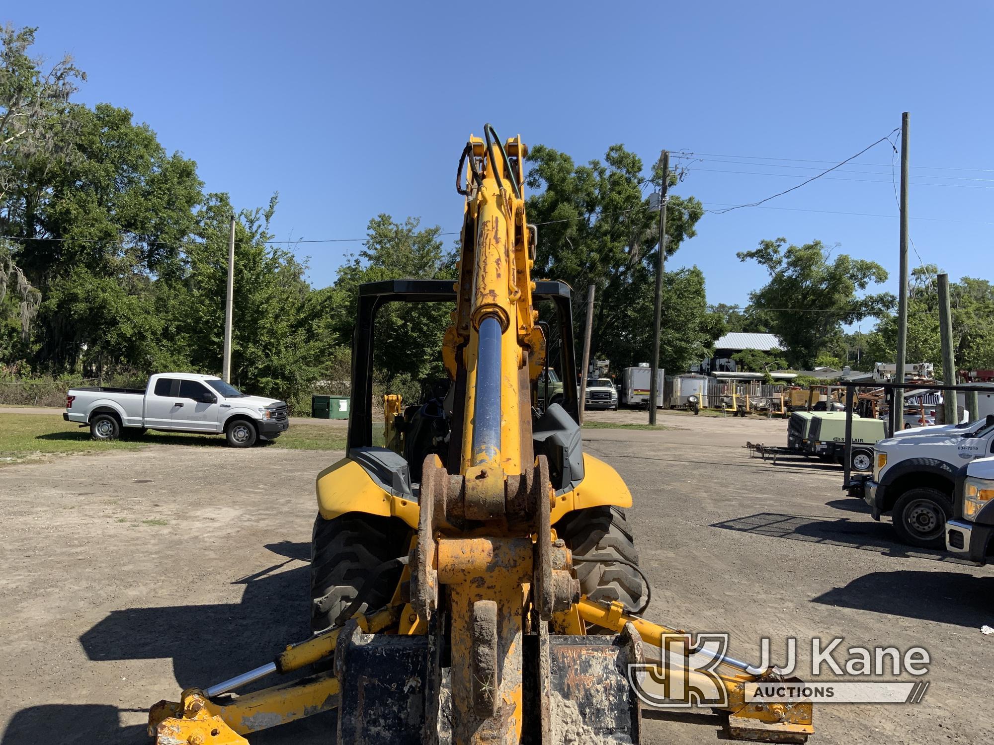 (Tampa, FL) 2003 JCB 214 Tractor Loader Extendahoe Runs, Moves & Operates) (Hydraulic Leak, Bad Brak