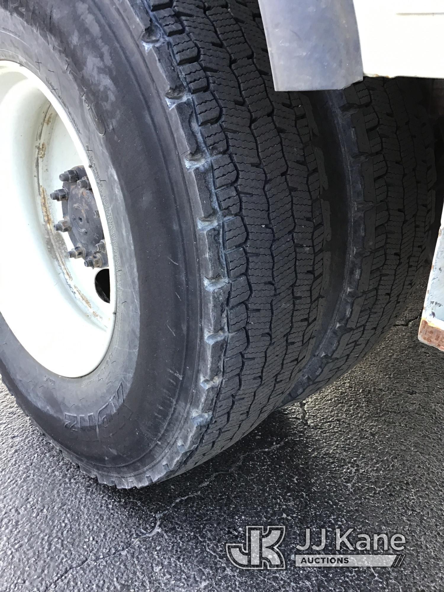 (Ocala, FL) TEREX TC-55, Material Handling Bucket Truck rear mounted on 2019 Freightliner M2 4x4 Uti