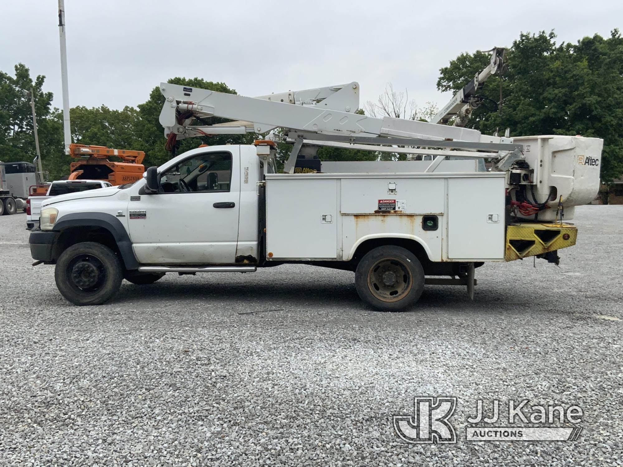 (New Tazewell, TN) Altec AT37G, Articulating & Telescopic Bucket Truck mounted behind cab on 2010 Do