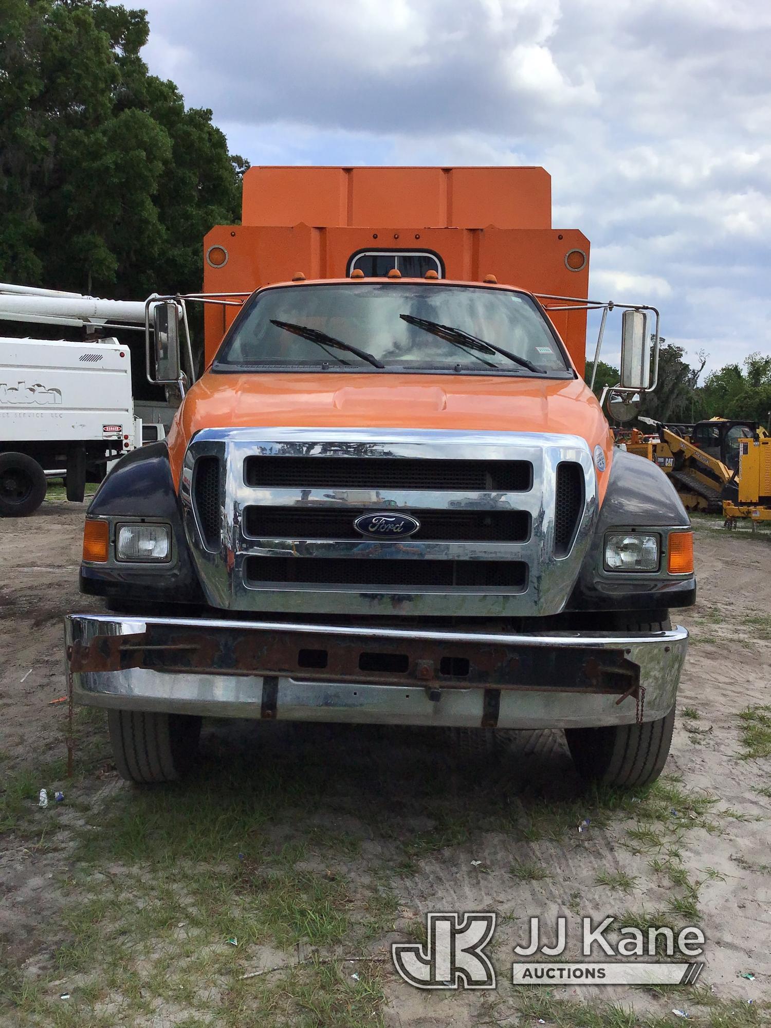 (Ocala, FL) 2015 Ford F750 Chipper Dump Truck Runs, Moves, Dumps) (Check Engine Light On.