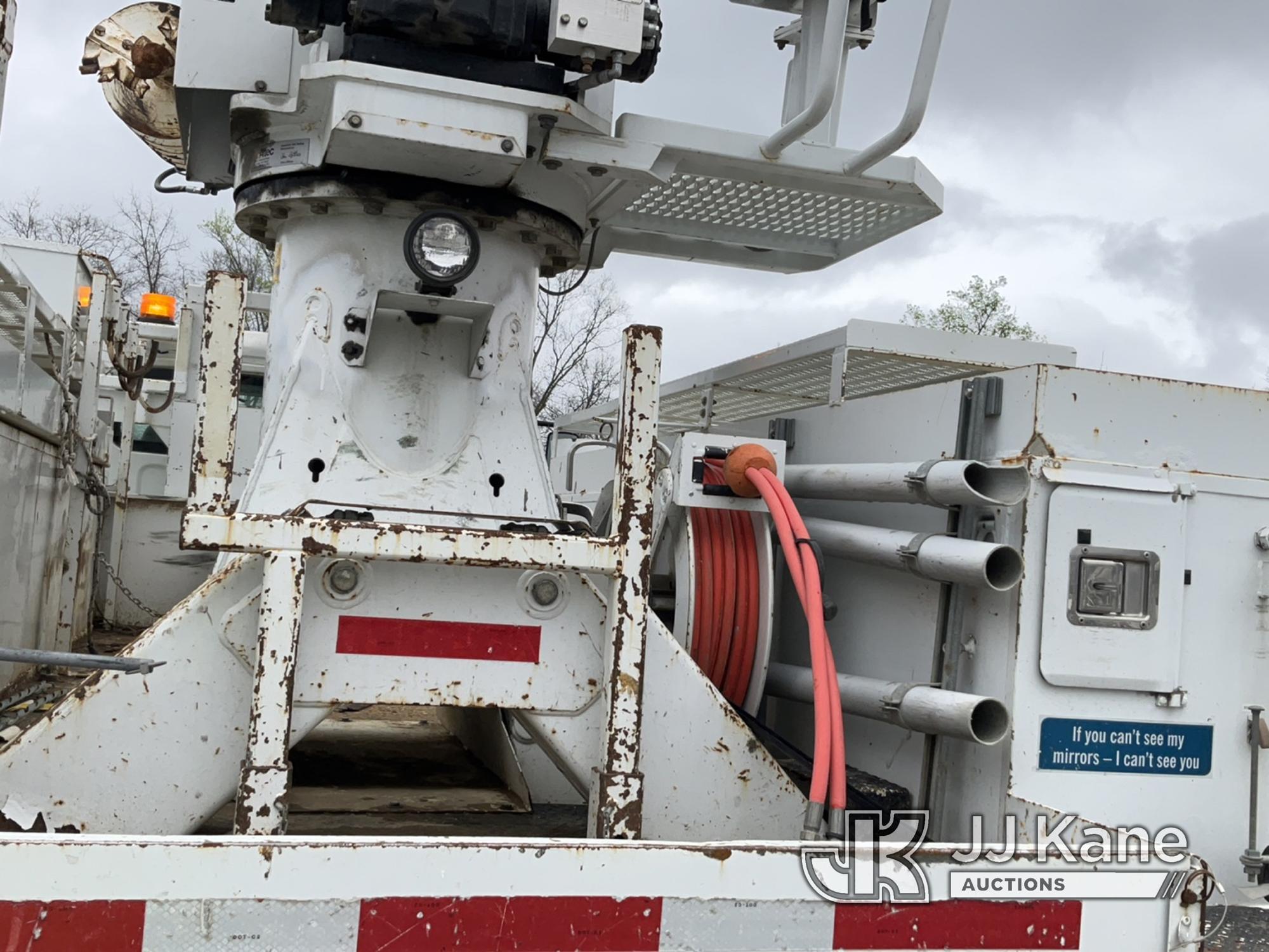 (Verona, KY) Altec DM47TR, Digger Derrick rear mounted on 2010 Freightliner M2 106 Utility Truck Run