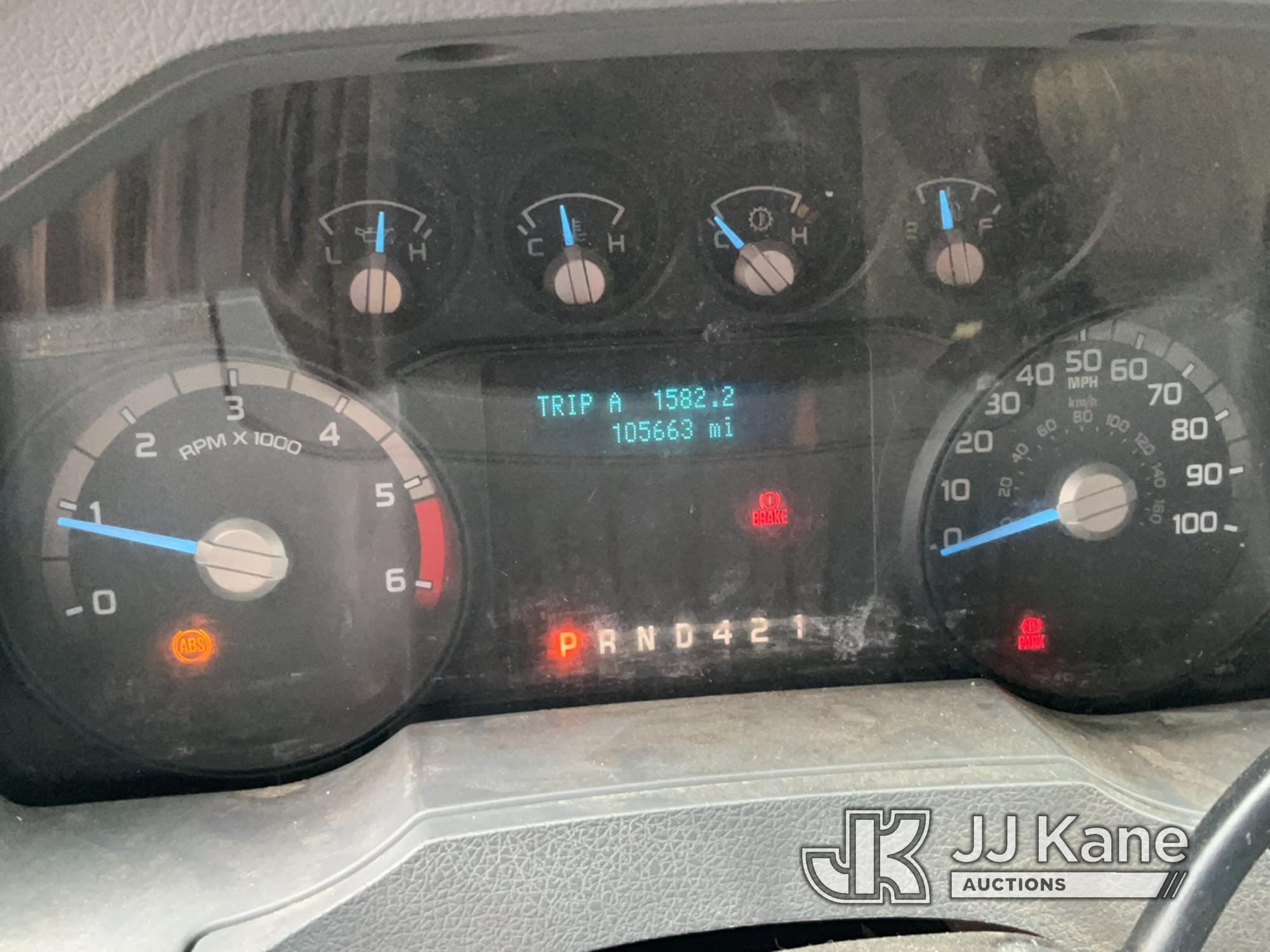 (Verona, KY) 2015 Ford F650 Chipper Dump Truck Runs & Moves) (Dump Will Not Operate Lever Frozen, No